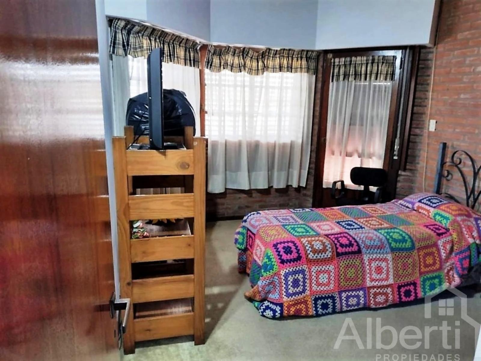 HERMOSO CHALET EN 2 PLANTAS EN EXCELENTE UBICACIÓN. — foto 7