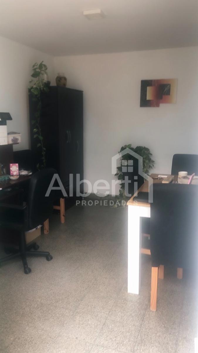 HAEDO VENTA DPTO P.H 2 AMBIENTES EN PLATA BAJA CON PATIO.