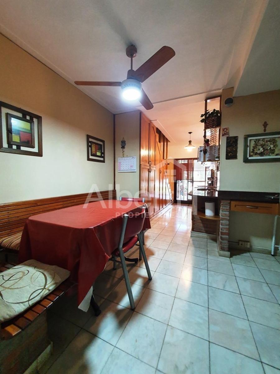 VENTA HERMOSO CHALET EN HAEDO- BARRIO GÜEMES. — foto 6