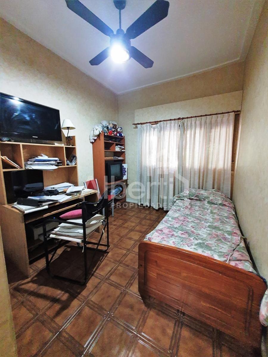 VENTA HERMOSO CHALET EN HAEDO- BARRIO GÜEMES. — foto 9
