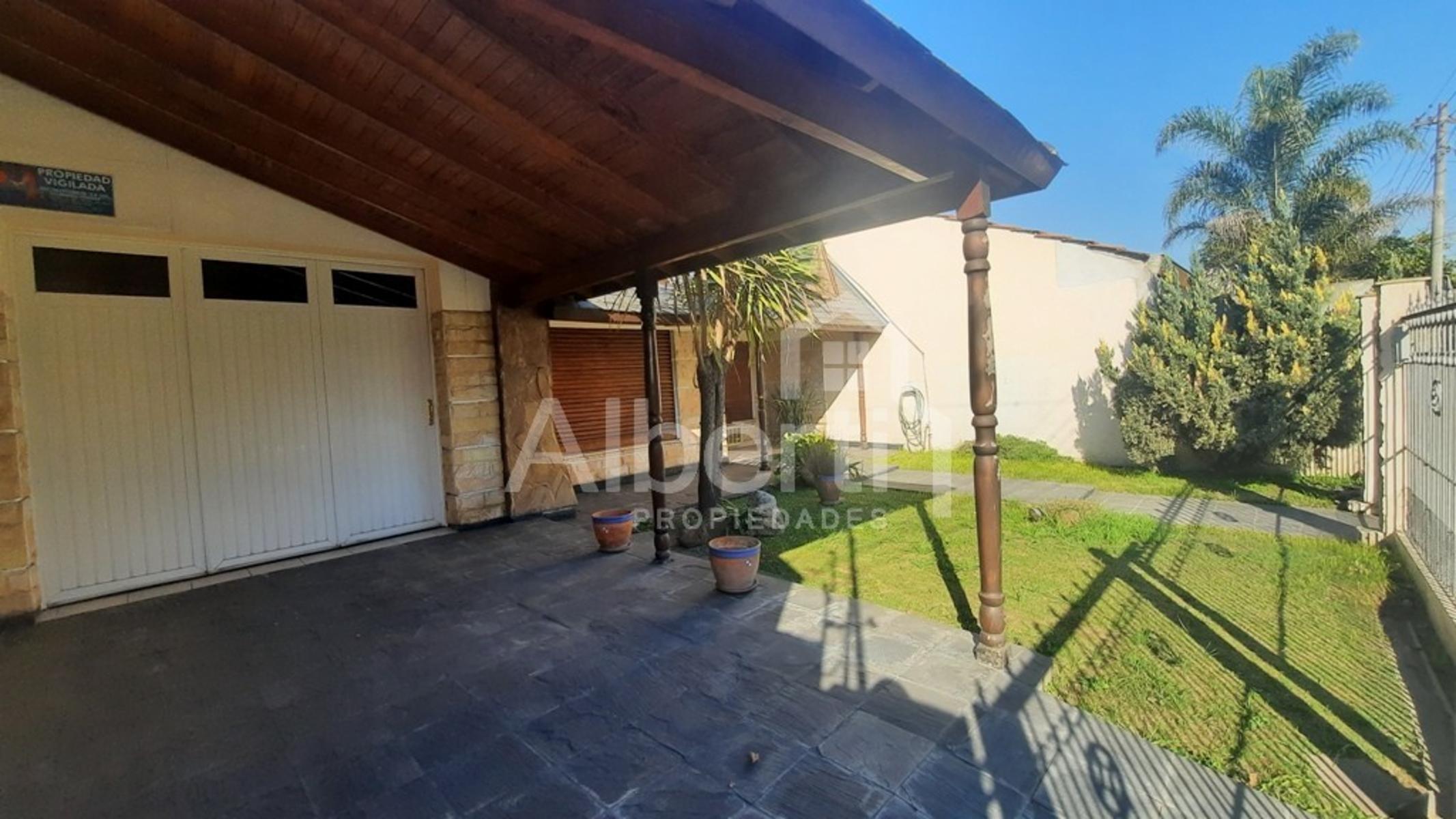 VENTA - CASA DE 4 AMBIENTES CON GRAN FONDO PARQUIZADO.- MERLO — foto 3