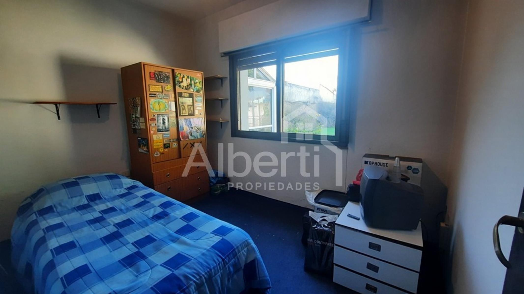 VENTA - CASA DE 4 AMBIENTES CON GRAN FONDO PARQUIZADO.- MERLO — foto 10