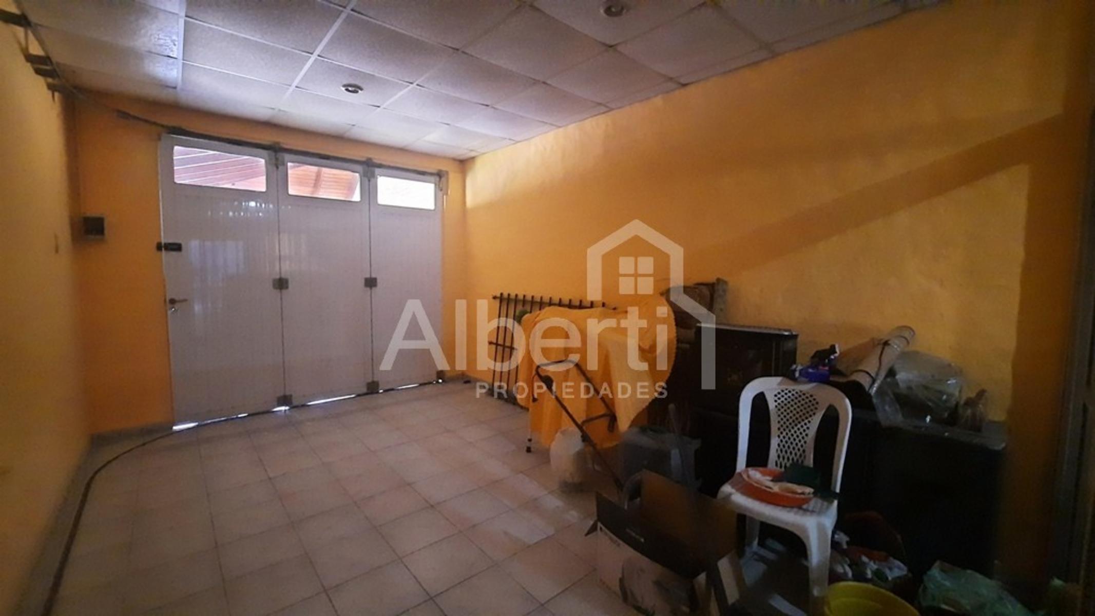 VENTA - CASA DE 4 AMBIENTES CON GRAN FONDO PARQUIZADO.- MERLO — foto 13