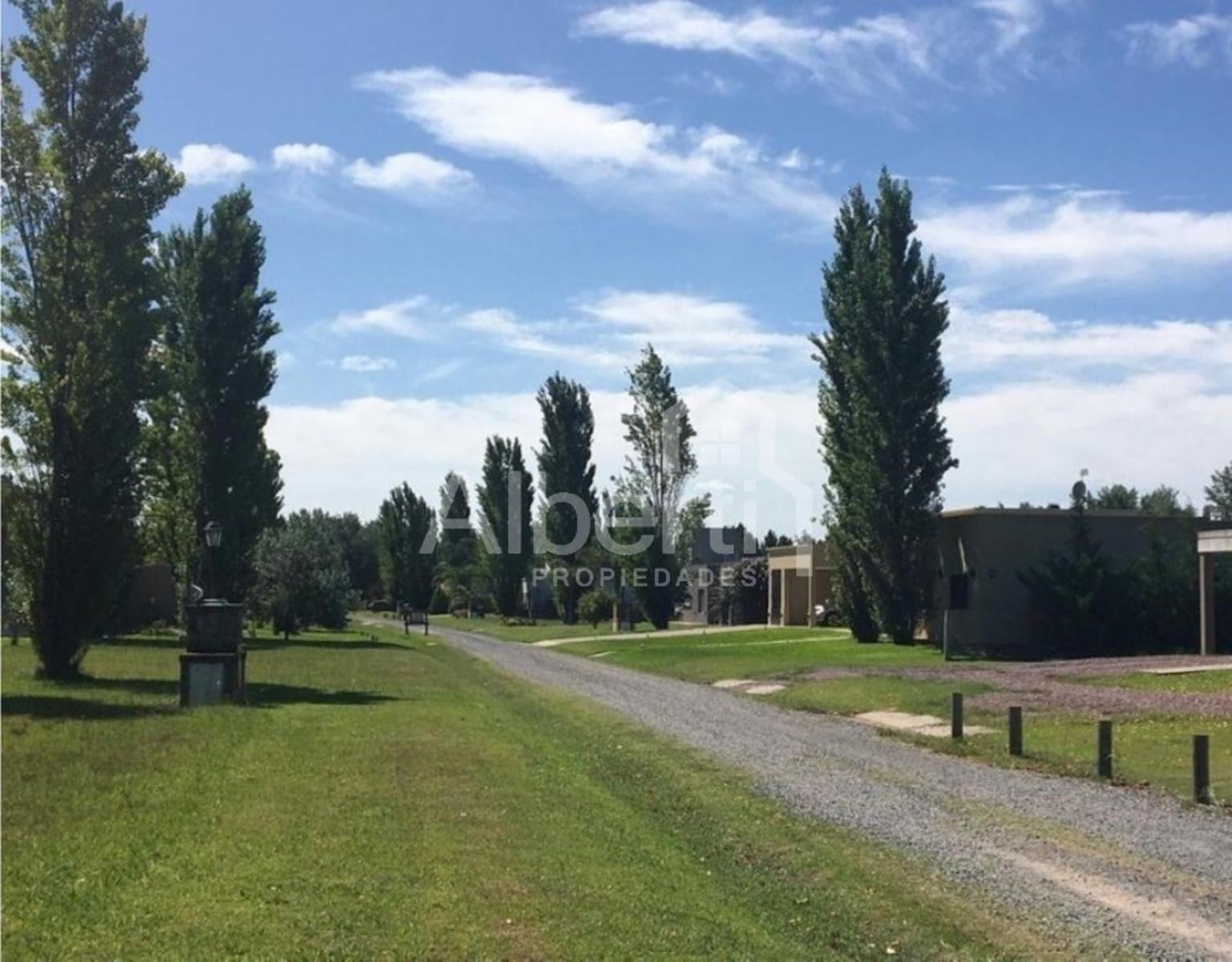 LOTE EN VENTA EN CLUB DE CAMPO SANTA IRENE COMARCAS DEL LUJAN — foto 6