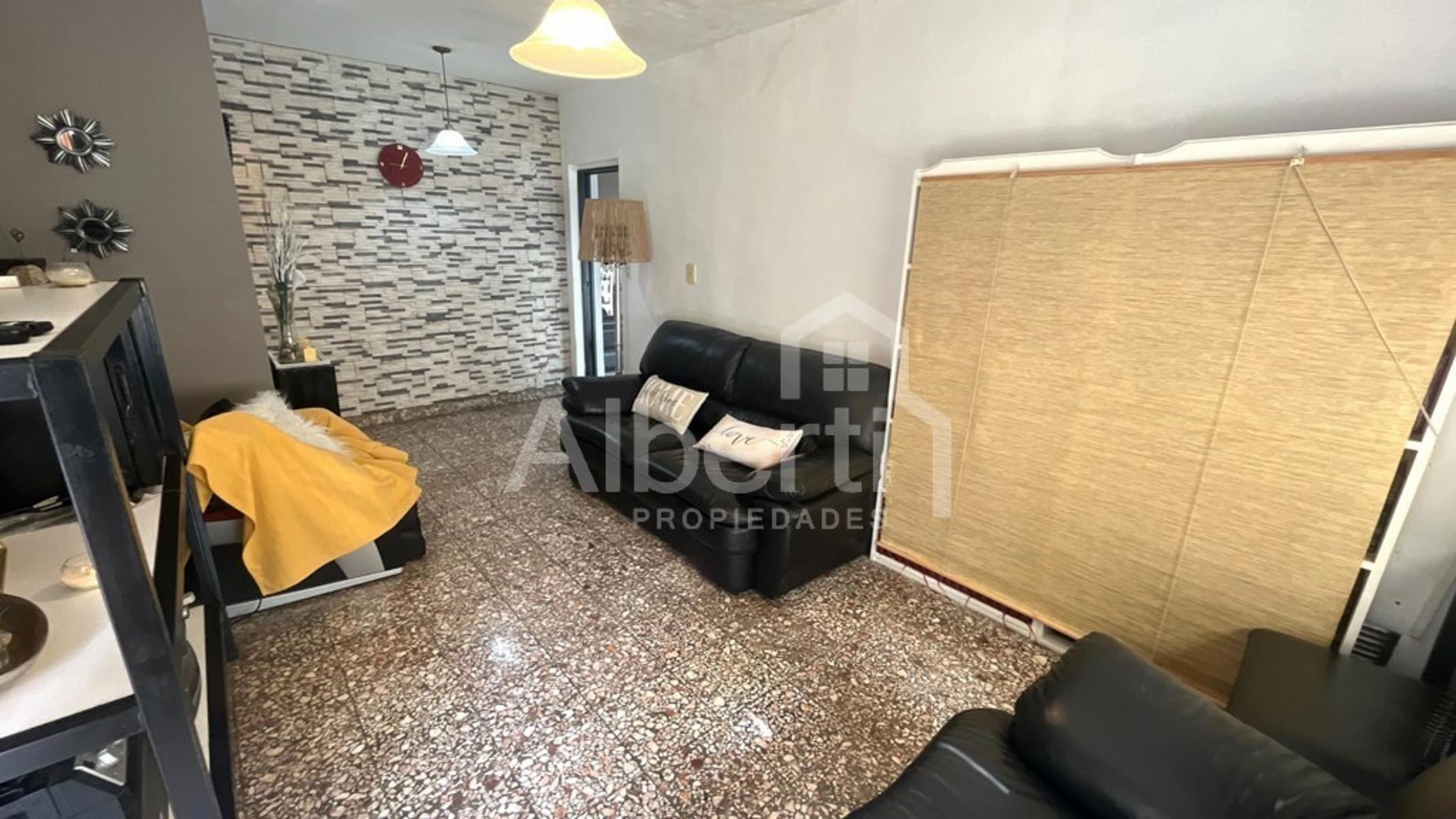 VENTA HAEDO CASA DE ESTILO AMERICANA 5 AMBIENTES CON PARQUE Y PILETA. — foto 3