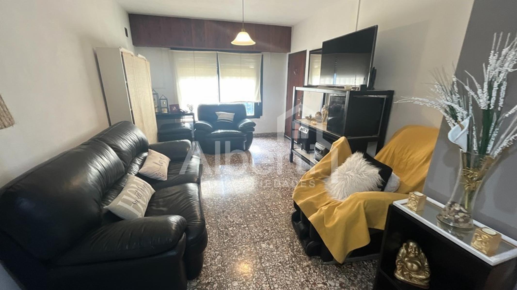 VENTA HAEDO CASA DE ESTILO AMERICANA 5 AMBIENTES CON PARQUE Y PILETA. — foto 4