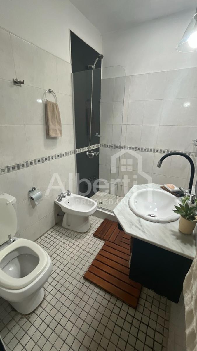 VENTA HAEDO CASA DE ESTILO AMERICANA 5 AMBIENTES CON PARQUE Y PILETA. — foto 11