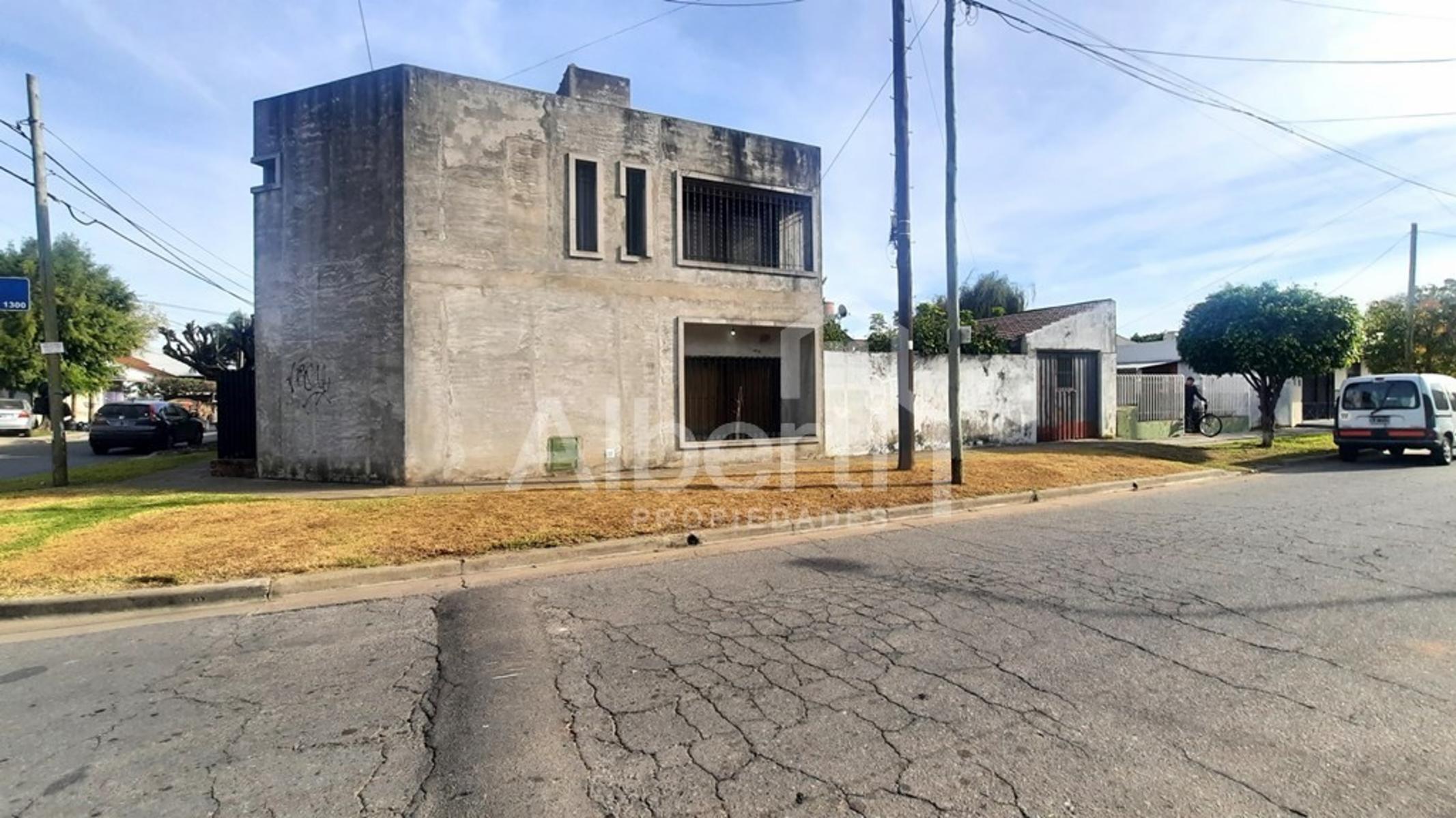 VENTA CASA 6 AMBIENTES EN VILLA LUZURIAGA. — foto 2