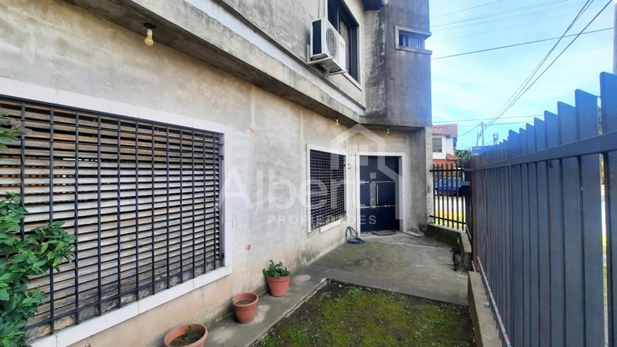 VENTA CASA 6 AMBIENTES EN VILLA LUZURIAGA. — foto 4