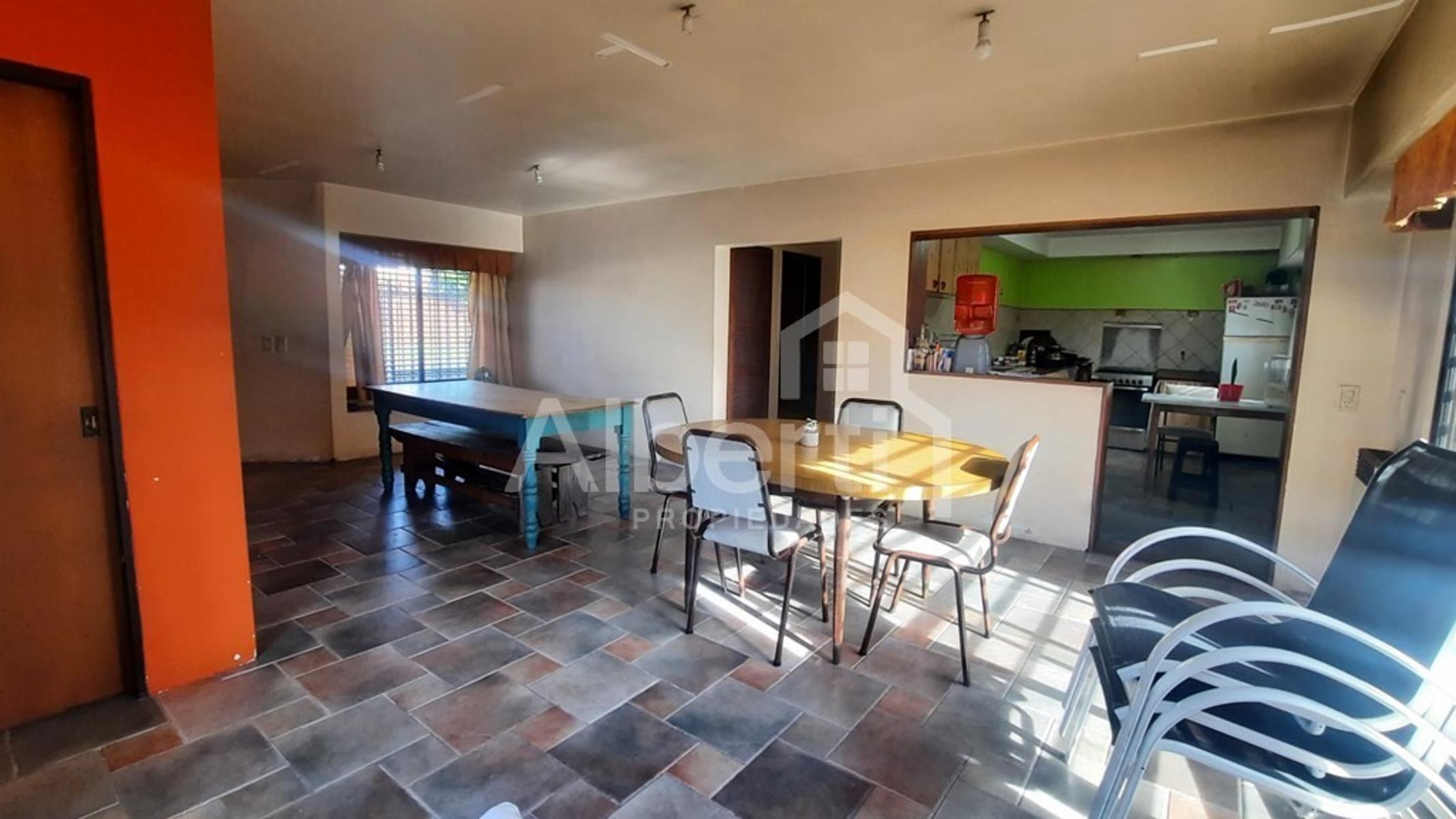 VENTA CASA 6 AMBIENTES EN VILLA LUZURIAGA. — foto 8