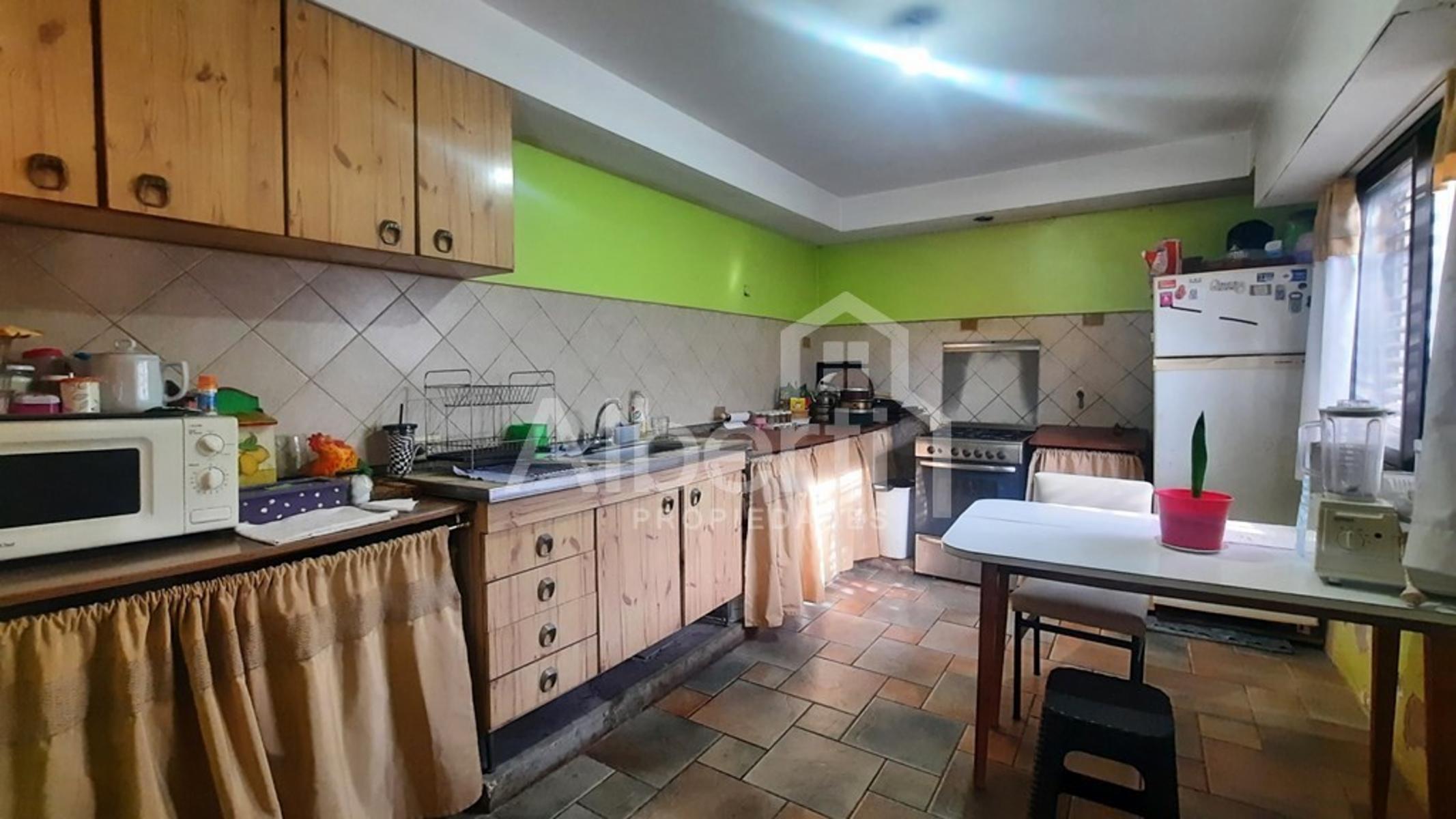 VENTA CASA 6 AMBIENTES EN VILLA LUZURIAGA. — foto 10
