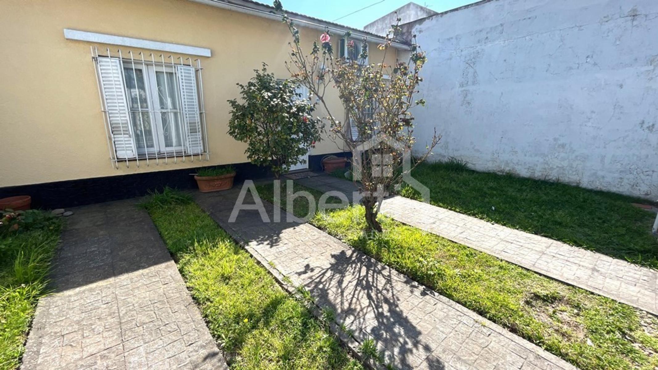 VENTA CASA 3 AMBIENTES HAEDO - EN GRAN LOTE DE 8.66 x 42.80 mts. — foto 4