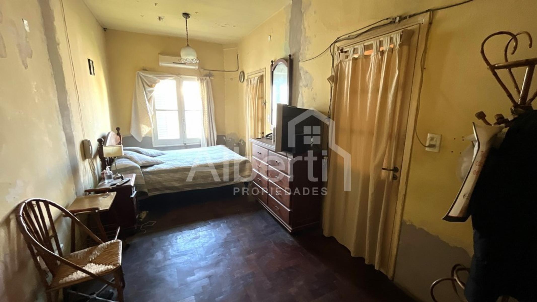VENTA CASA 3 AMBIENTES HAEDO - EN GRAN LOTE DE 8.66 x 42.80 mts. — foto 8
