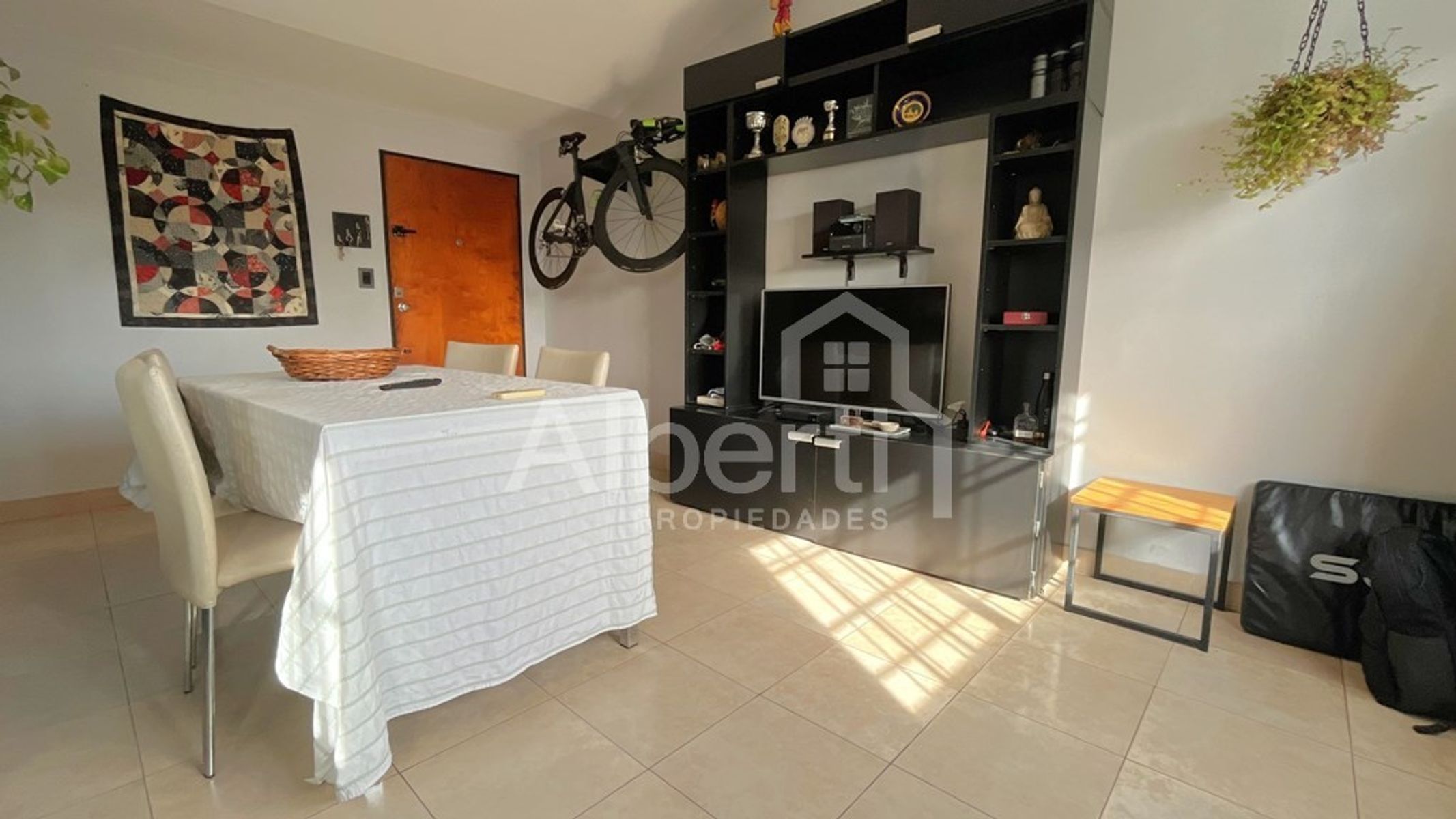 VENTA DEPARTAMENTO 3 AMBIENTES CON COCHERA EN HAEDO. — foto 4