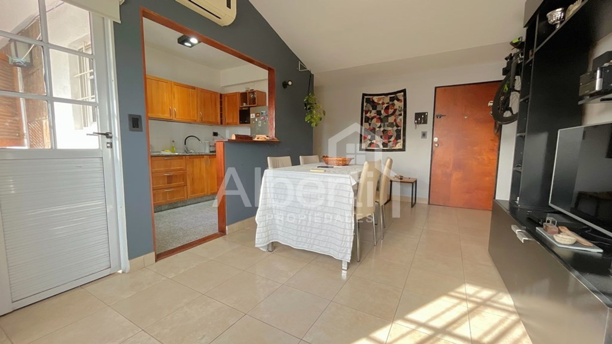 VENTA DEPARTAMENTO 3 AMBIENTES CON COCHERA EN HAEDO. — foto 5