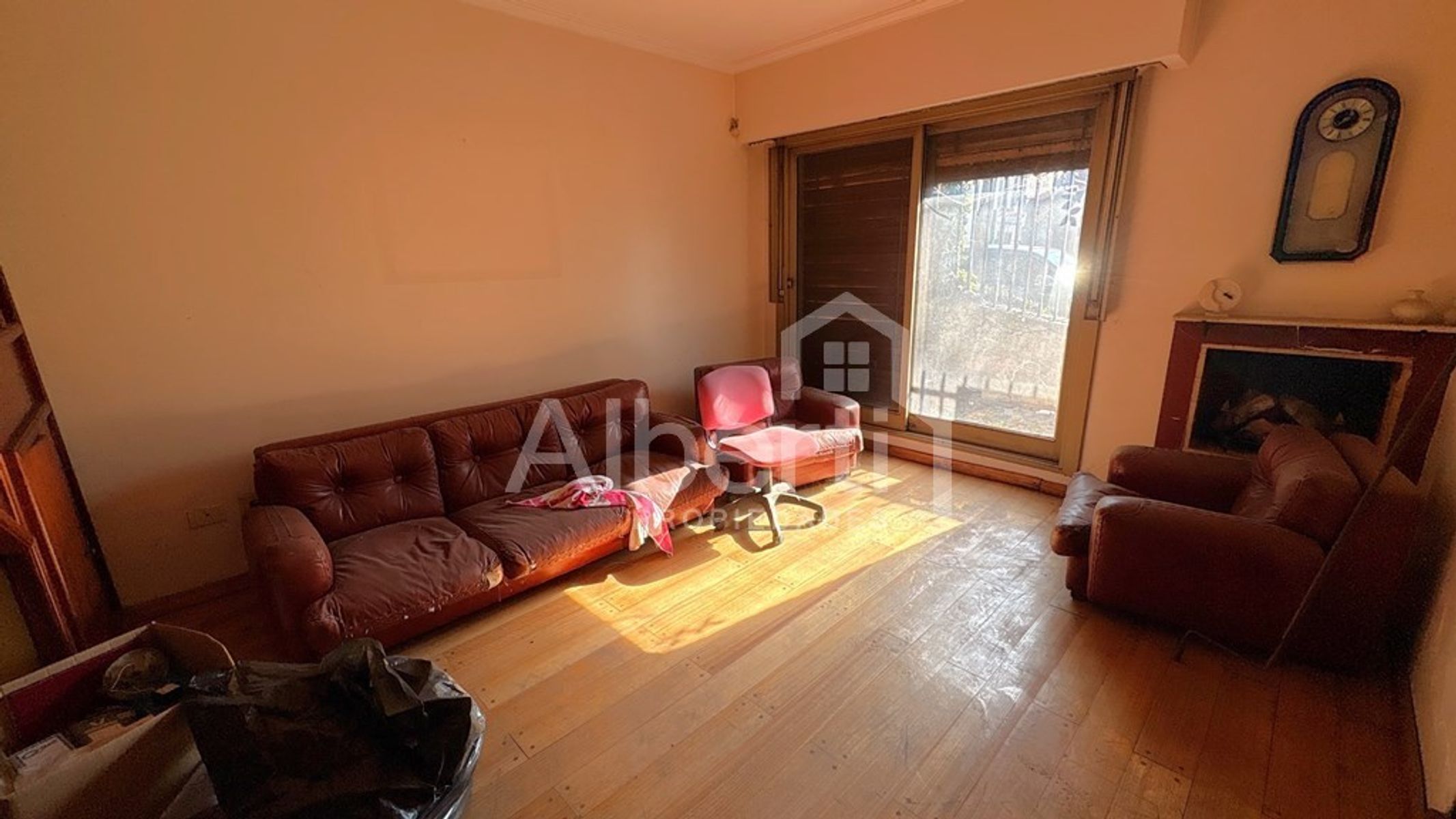 VENTA CHALET 6 AMBIENTES + LOTE LINDERO EN HAEDO NORTE. — foto 3