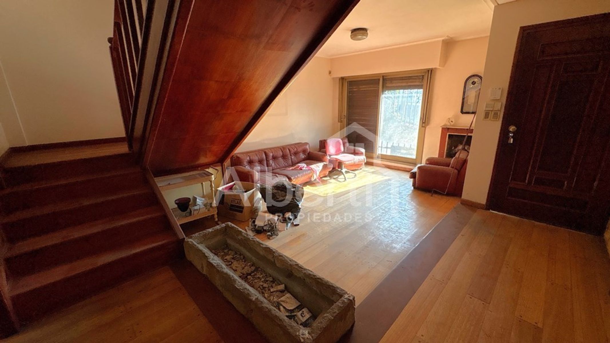 VENTA CHALET 6 AMBIENTES + LOTE LINDERO EN HAEDO NORTE. — foto 4