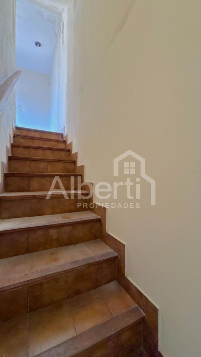 VENTA CHALET 6 AMBIENTES + LOTE LINDERO EN HAEDO NORTE. — foto 14