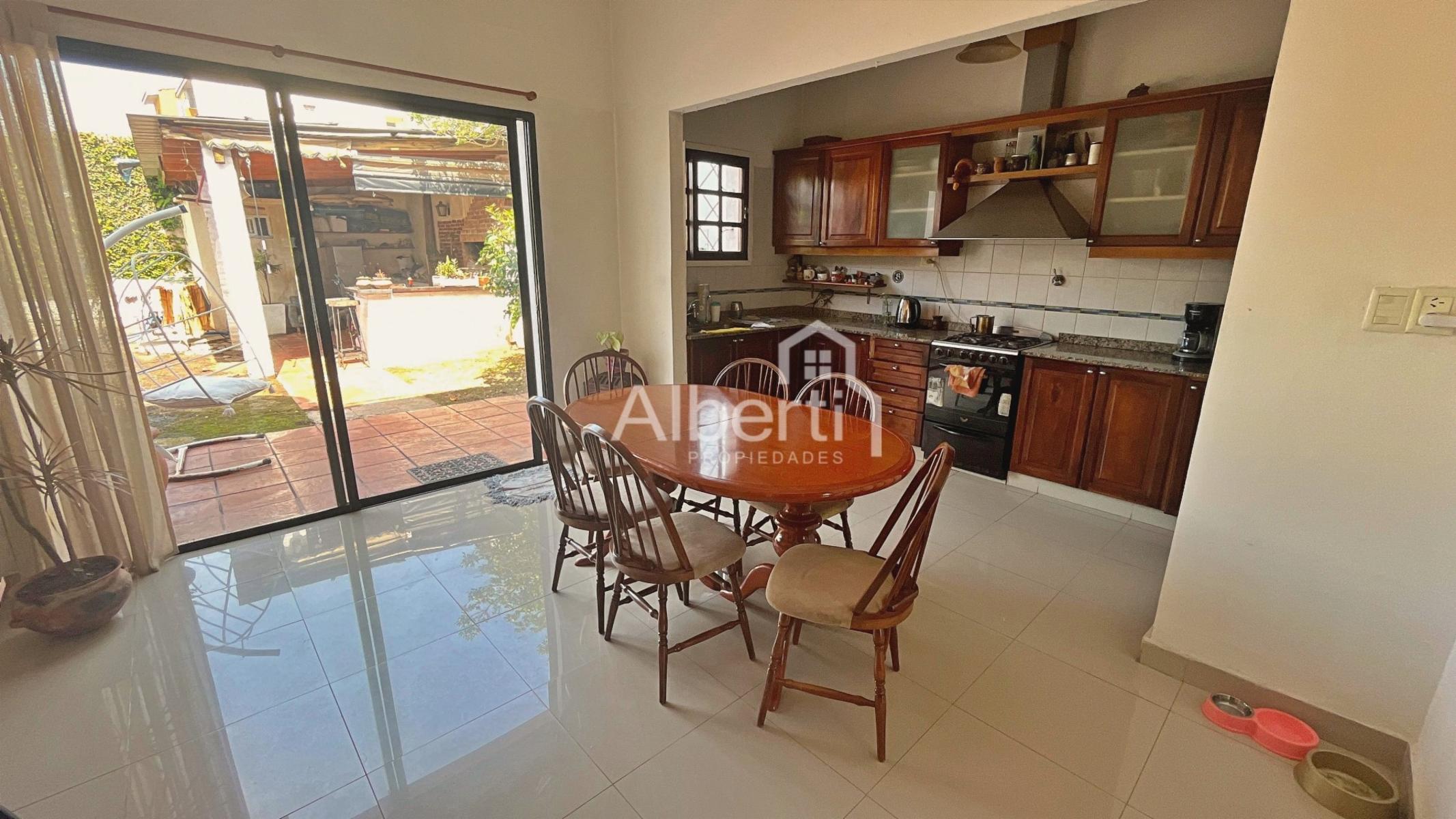 VENTA CHALET 3 AMBIENTES CON PILETA EN HAEDO NORTE. — foto 4