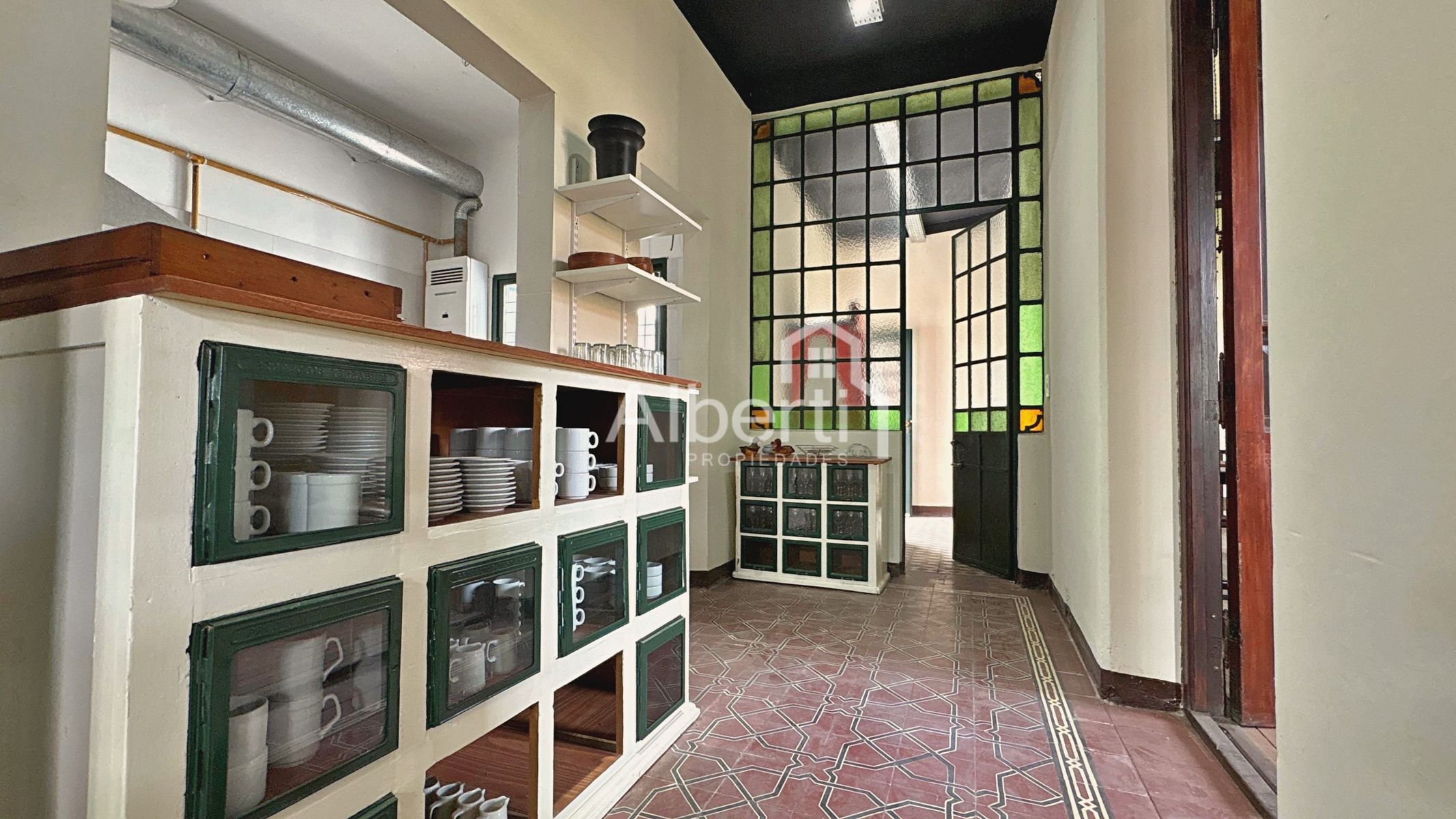 VENTA PROPIEDAD CON LOCAL GASTRONÓMICO EN HAEDO SUR. - 7
