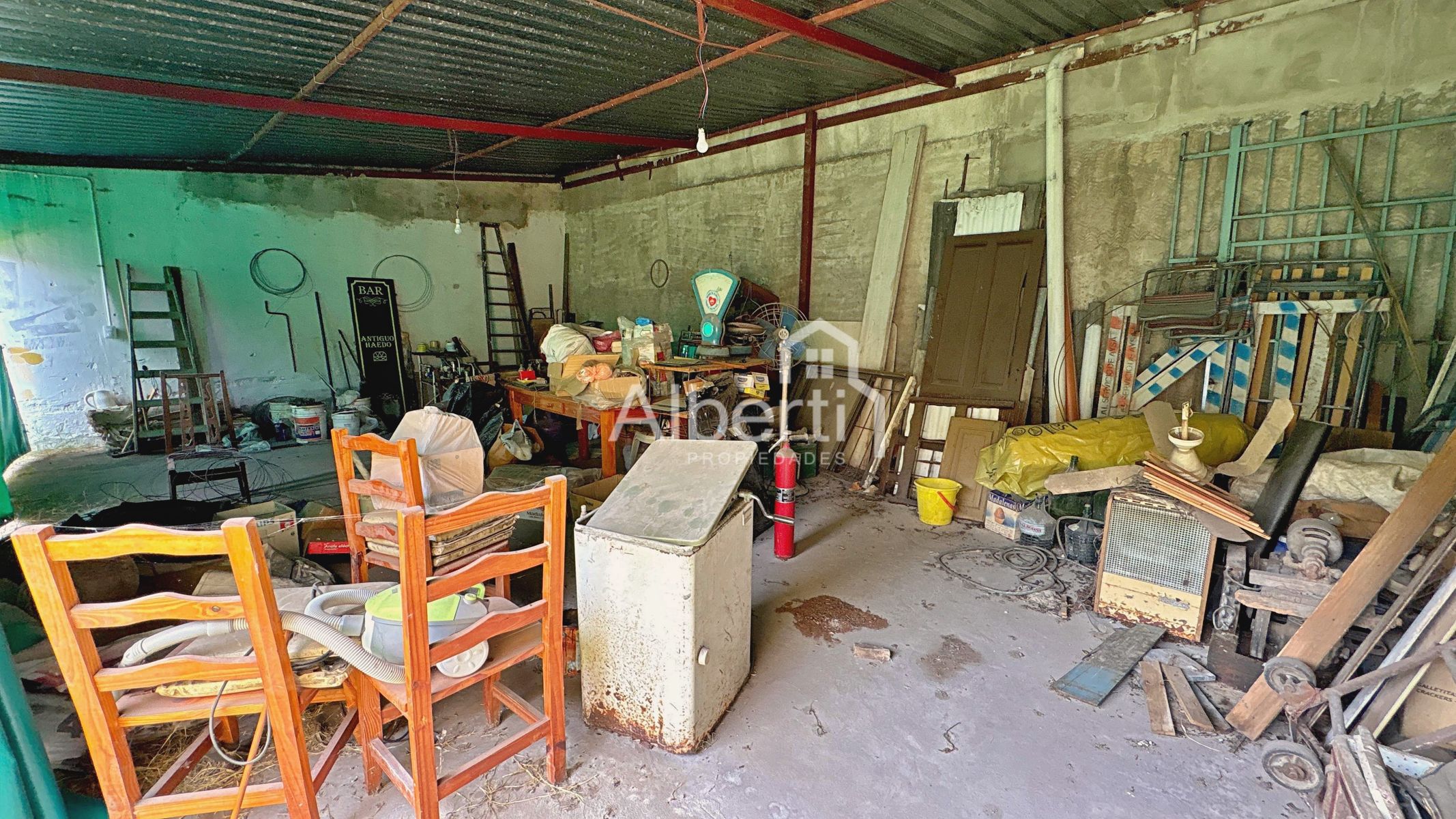 VENTA PROPIEDAD CON LOCAL GASTRONÓMICO EN HAEDO SUR. - 33