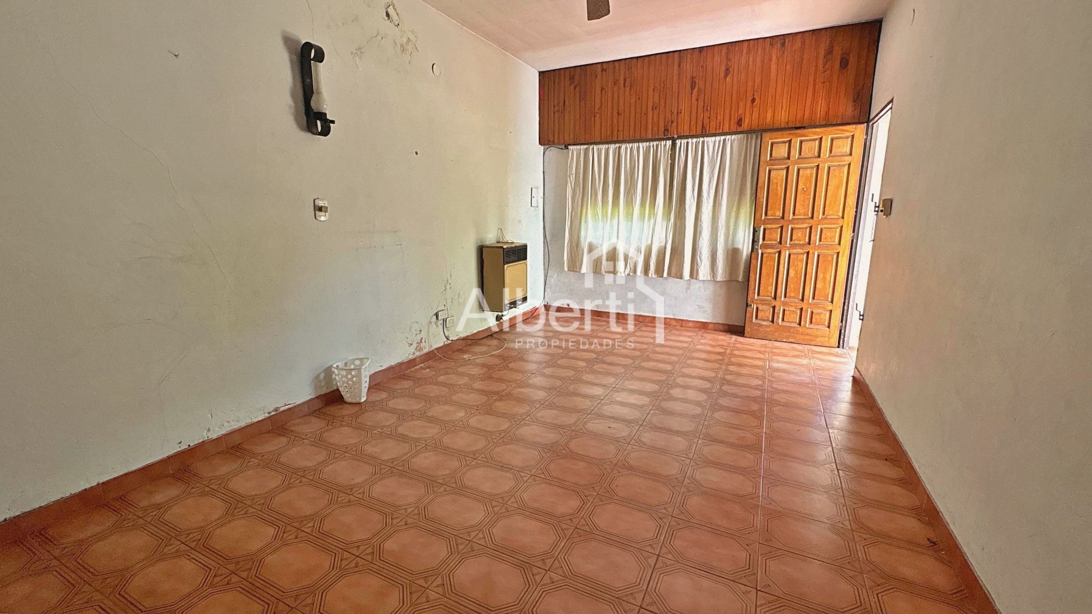 VENTA CASA 4 AMBIENTES EN ITUZAINGÓ SOBRE LOTE DE 10 X 34 MTS. — foto 3