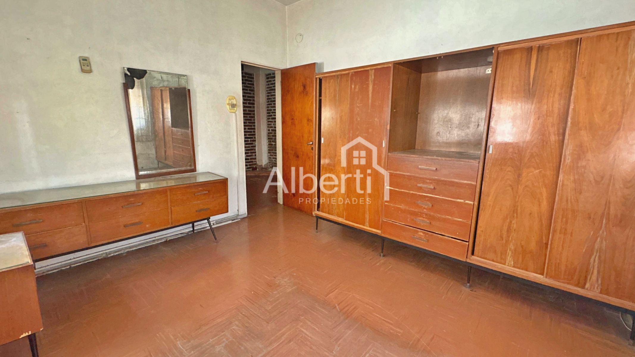 VENTA CASA 4 AMBIENTES EN ITUZAINGÓ SOBRE LOTE DE 10 X 34 MTS. — foto 5