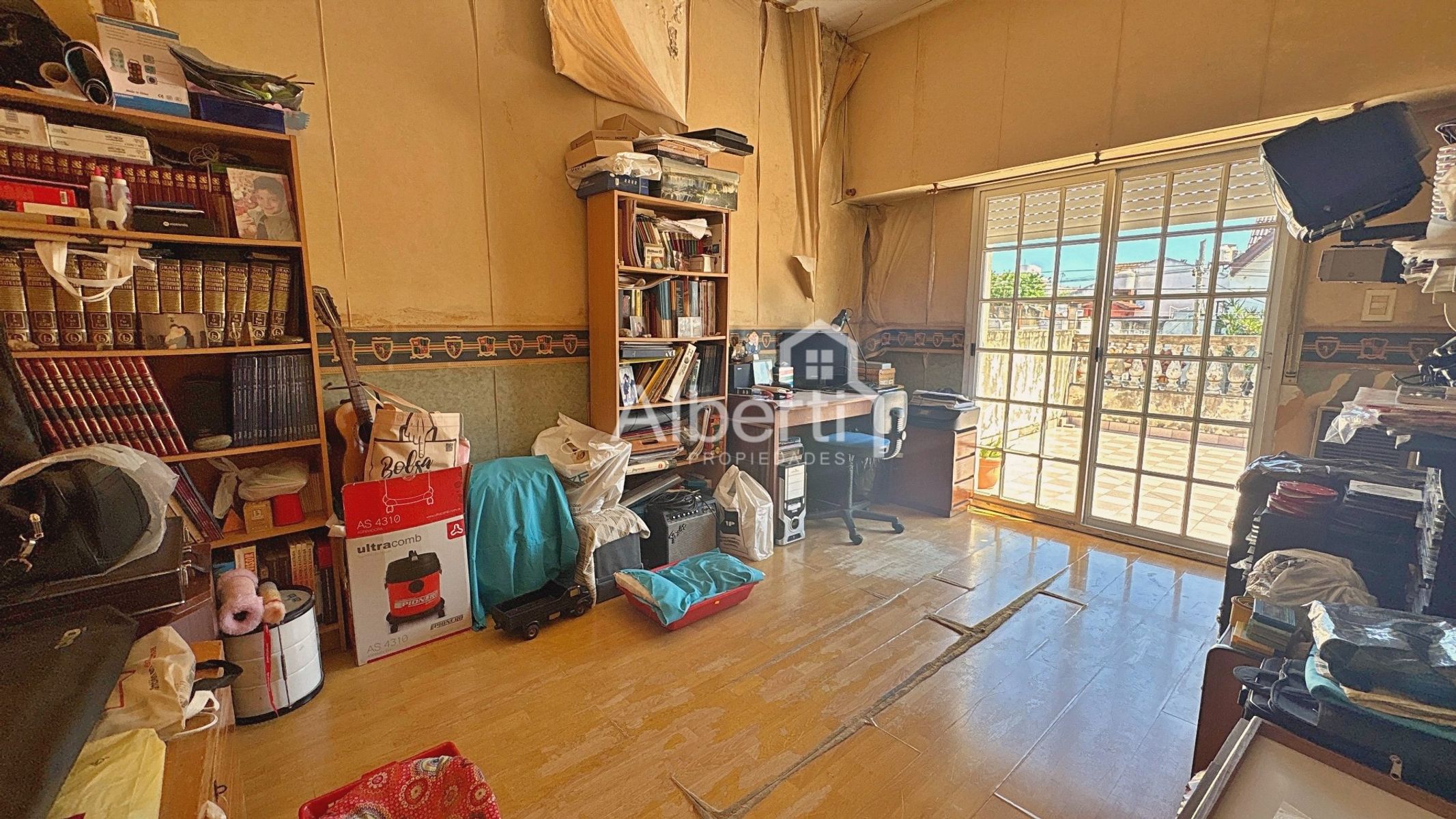 VENTA AMPLIA CASA 4 AMBIENTES EN HAEDO SUR. — foto 12