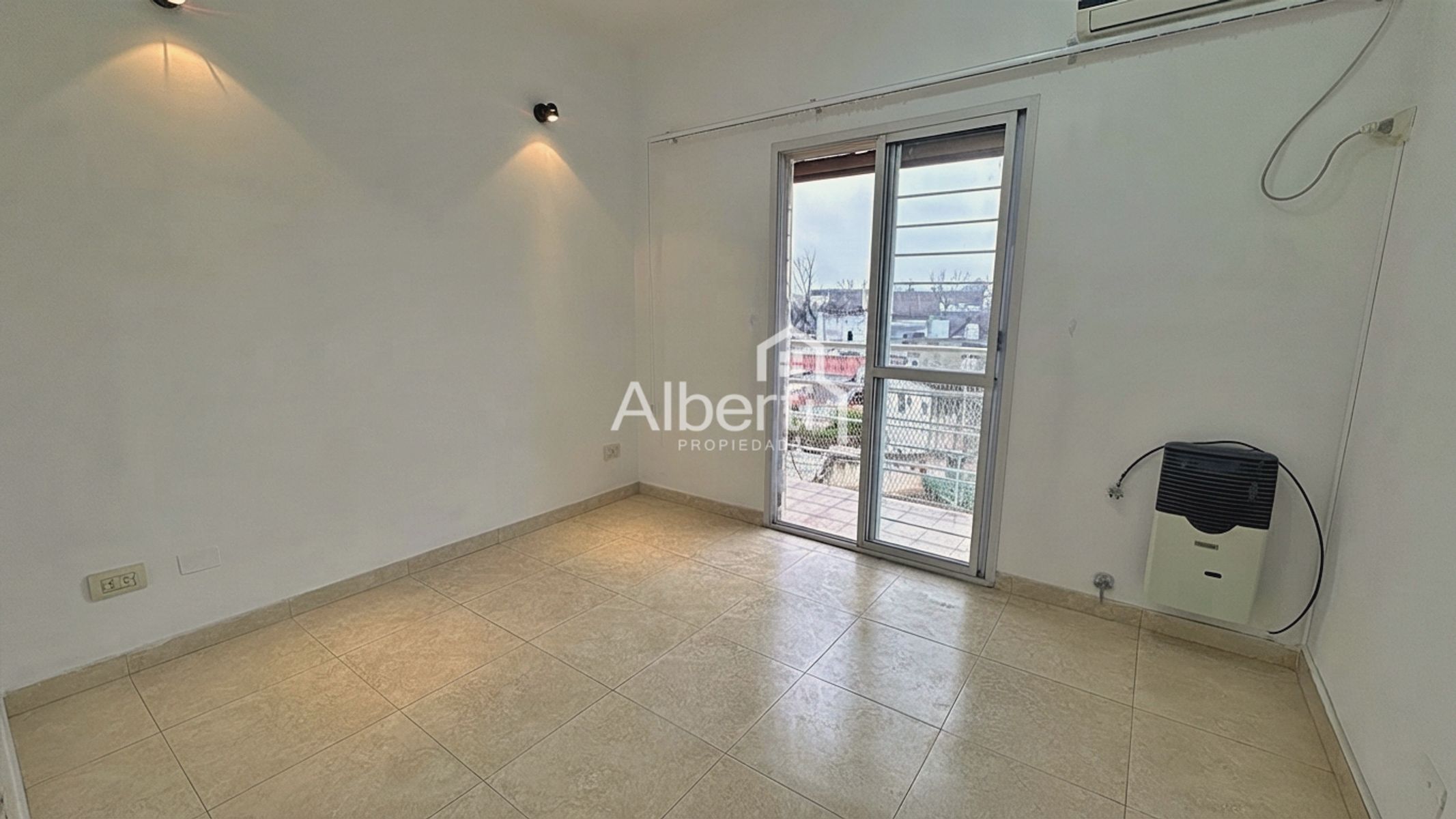 ALQUILER DEPARTAMENTO 2 AMBIENTES CON COCHERA EN MORÓN SUR. - 8