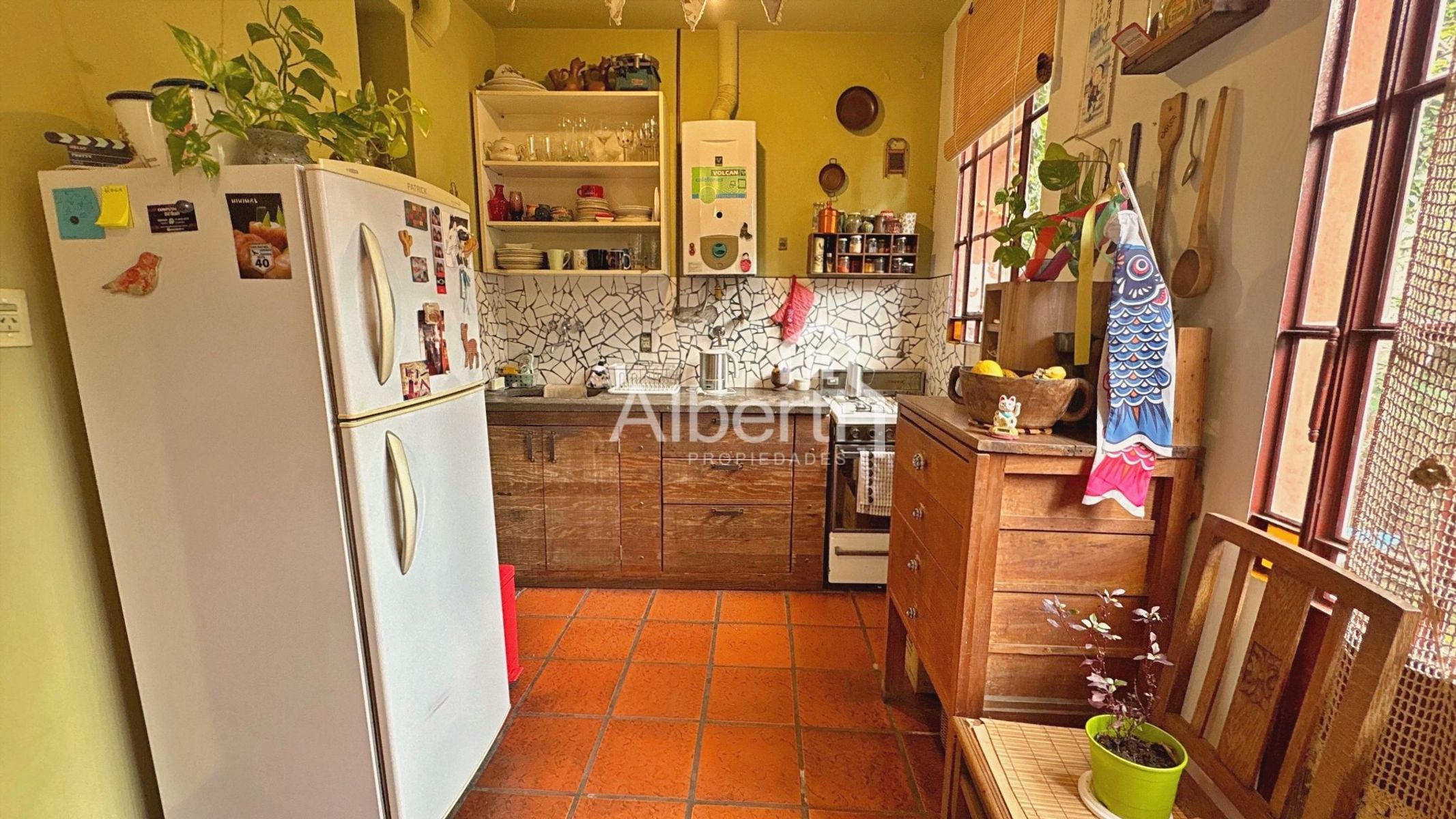 VENTA EXCELENTE CASA EN HAEDO NORTE, A 5 CUADRAS DE LA ESTACIÓN. — foto 3