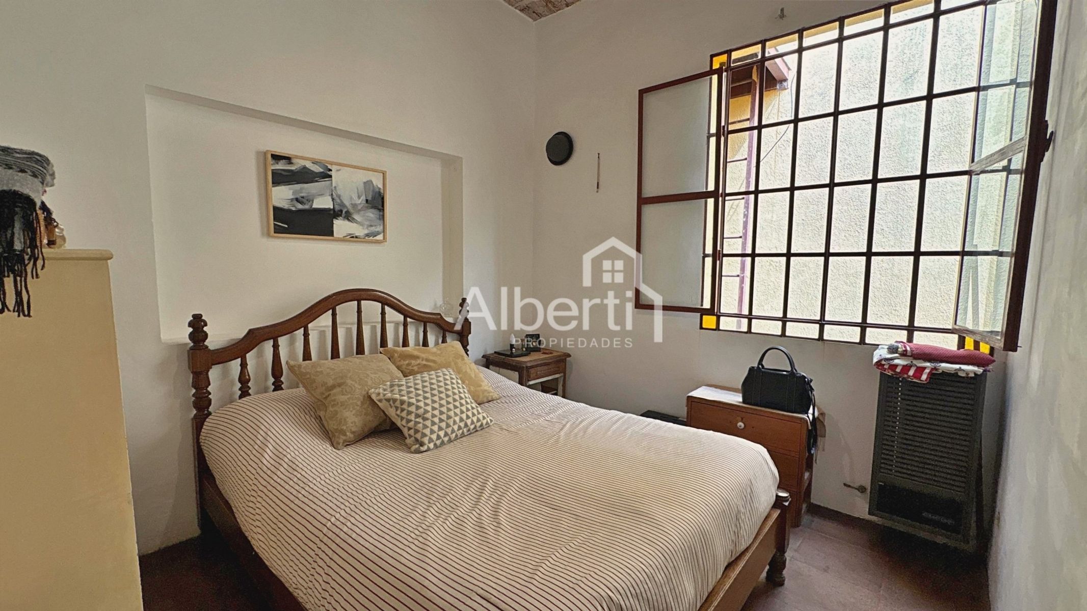 VENTA EXCELENTE CASA EN HAEDO NORTE, A 5 CUADRAS DE LA ESTACIÓN. — foto 11