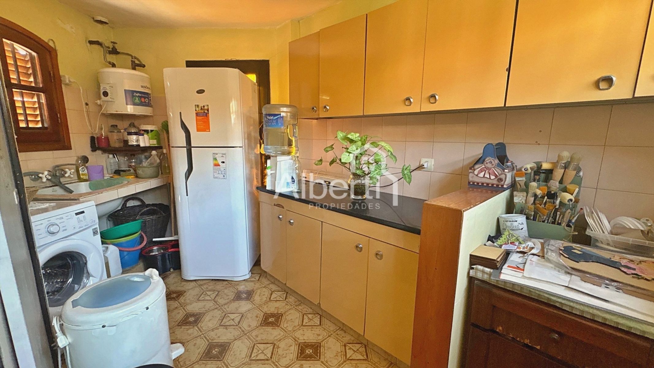VENTA CASA 5 AMBIENTES EN CASTELAR CON GRAN PARQUE. — foto 9