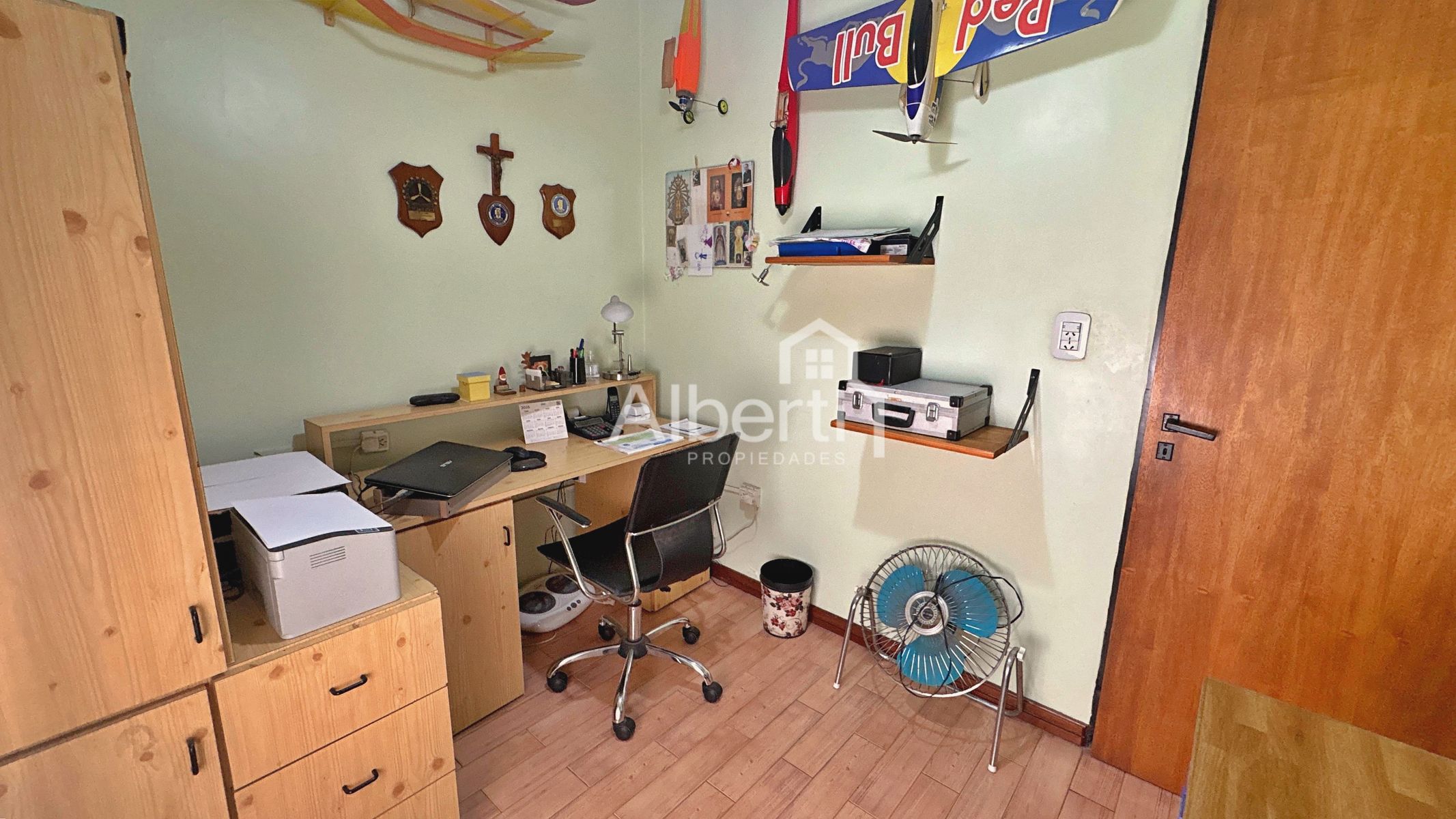 VENTA CASA 4 AMBIENTES EN MORÓN SUR CON QUINCHO Y PILETA. — foto 13