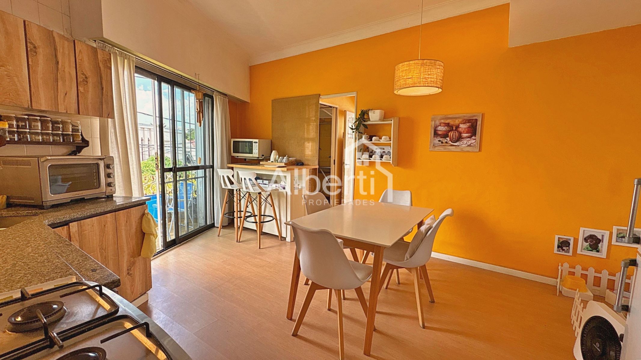 VENTA P.H. 4 AMBIENTES EN HAEDO NORTE CON PATIO Y GARAJE CUBIERTO. — foto 4