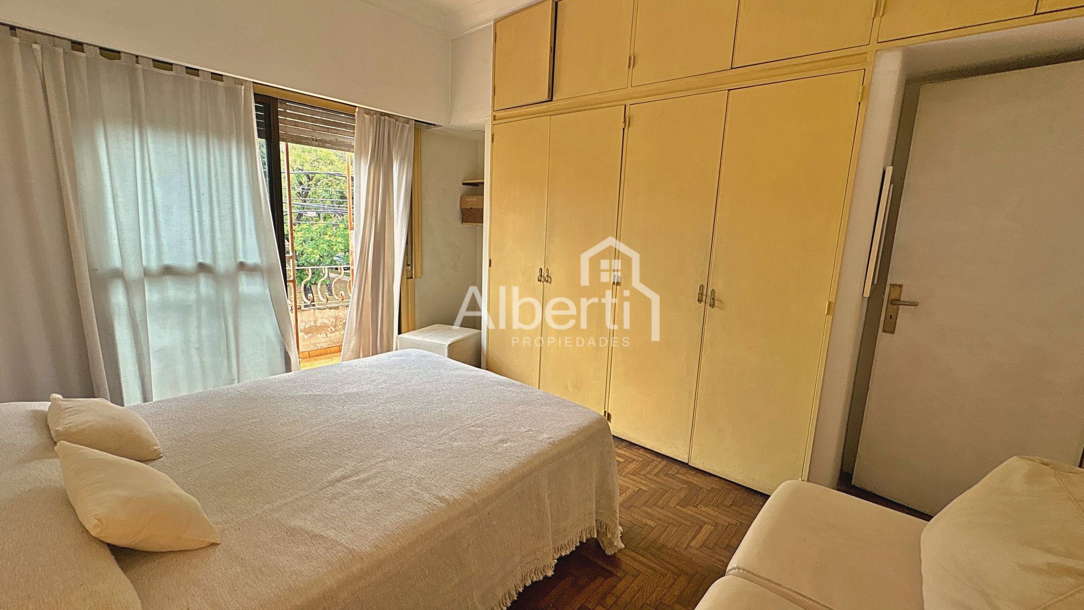 VENTA P.H. 4 AMBIENTES EN HAEDO NORTE CON PATIO Y GARAJE CUBIERTO. — foto 9