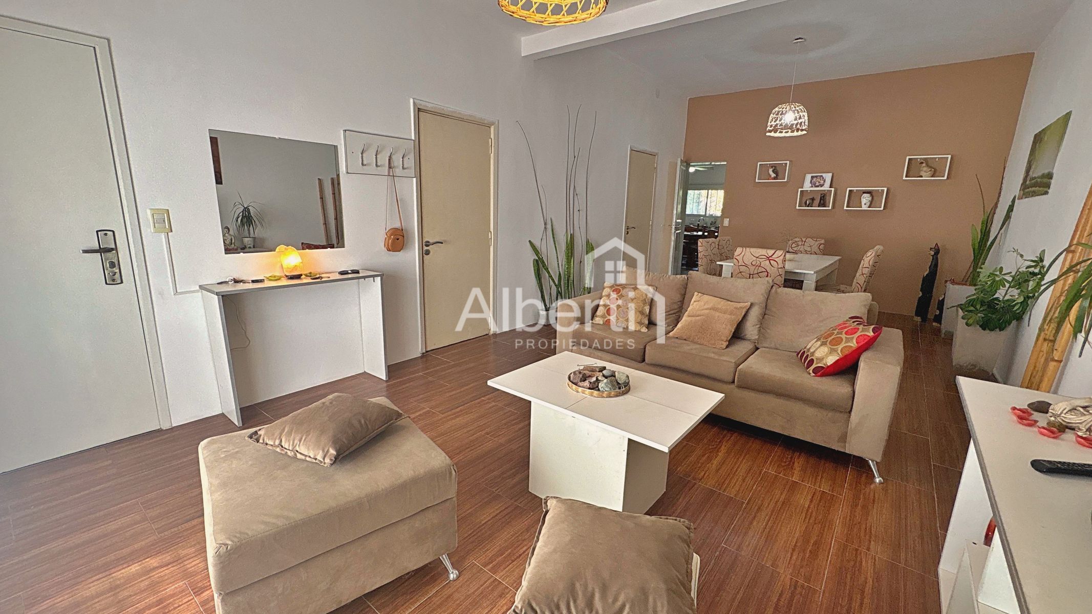 VENTA CHALET 6 AMBIENTES CON PARQUE EN HAEDO NORTE. — foto 4