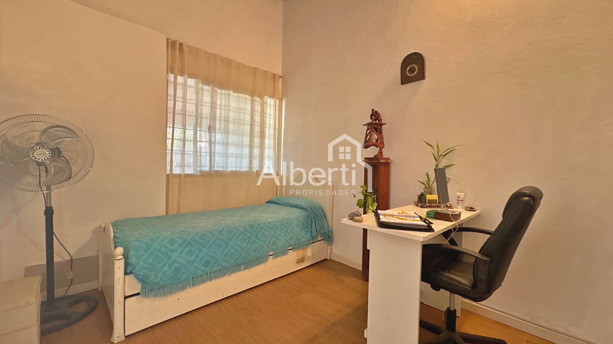 VENTA CHALET 6 AMBIENTES CON PARQUE EN HAEDO NORTE. — foto 10