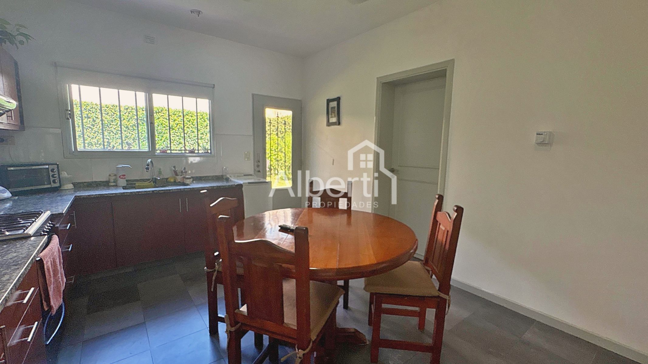 VENTA CHALET 6 AMBIENTES CON PARQUE EN HAEDO NORTE. — foto 13