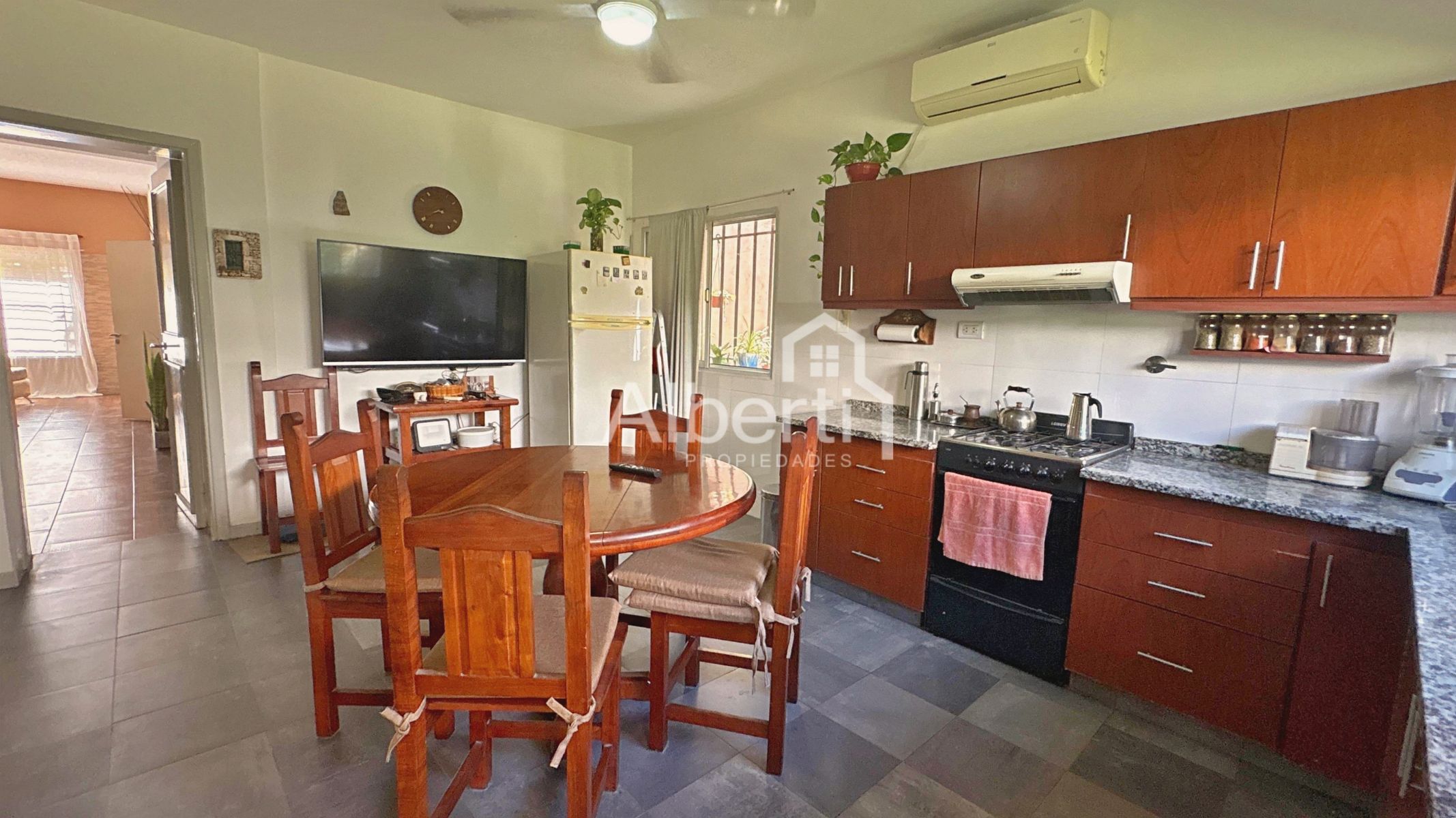 VENTA CHALET 6 AMBIENTES CON PARQUE EN HAEDO NORTE. — foto 14