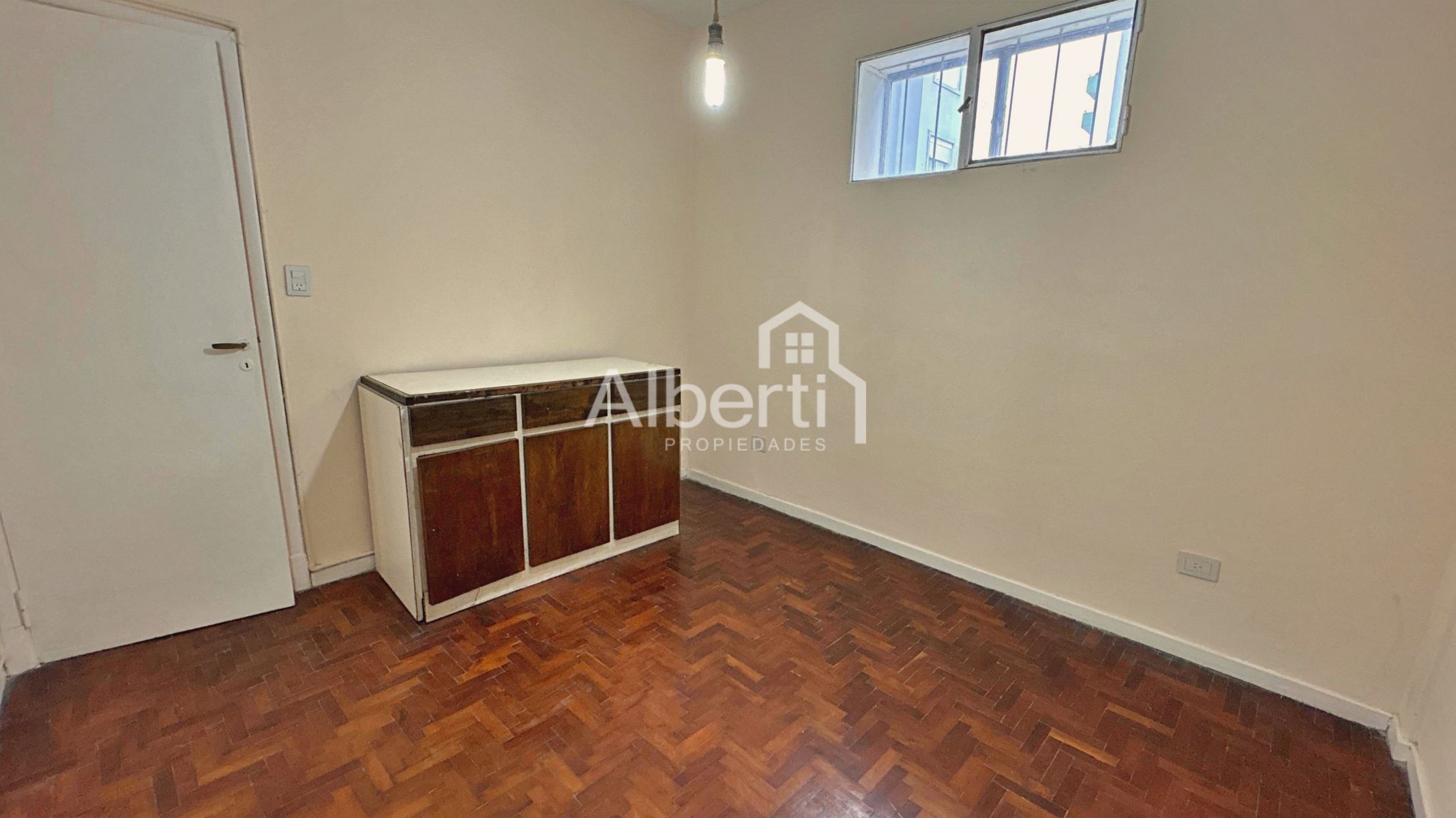 VENTA DEPARTAMENTO 3 AMBIENTES EN HAEDO NORTE FRENTE A LA ESTACIÓN. — foto 8