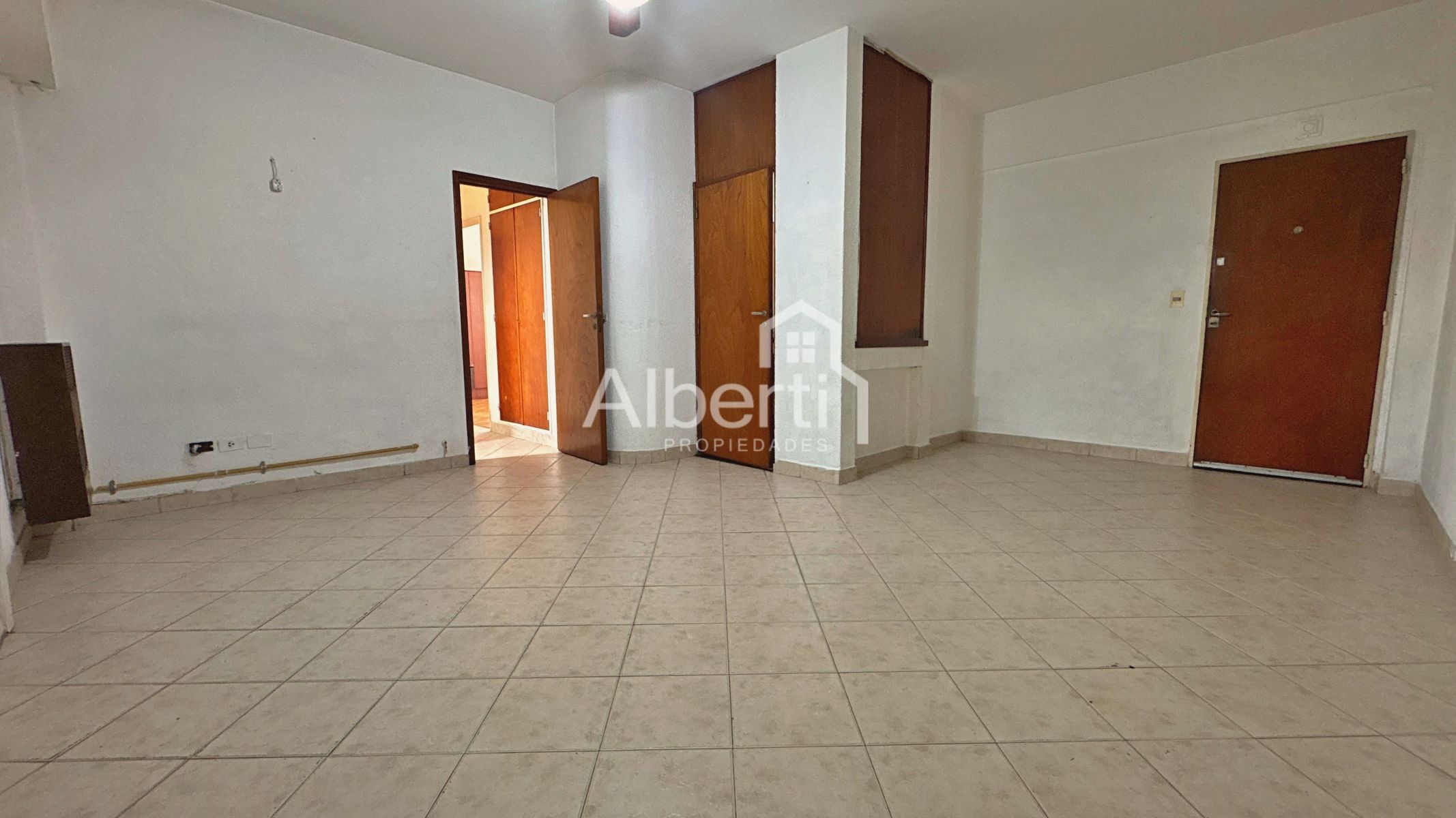 VENTA AMPLIO DEPARTAMENTO 3 AMBIENTES EN HAEDO SUR. - 3