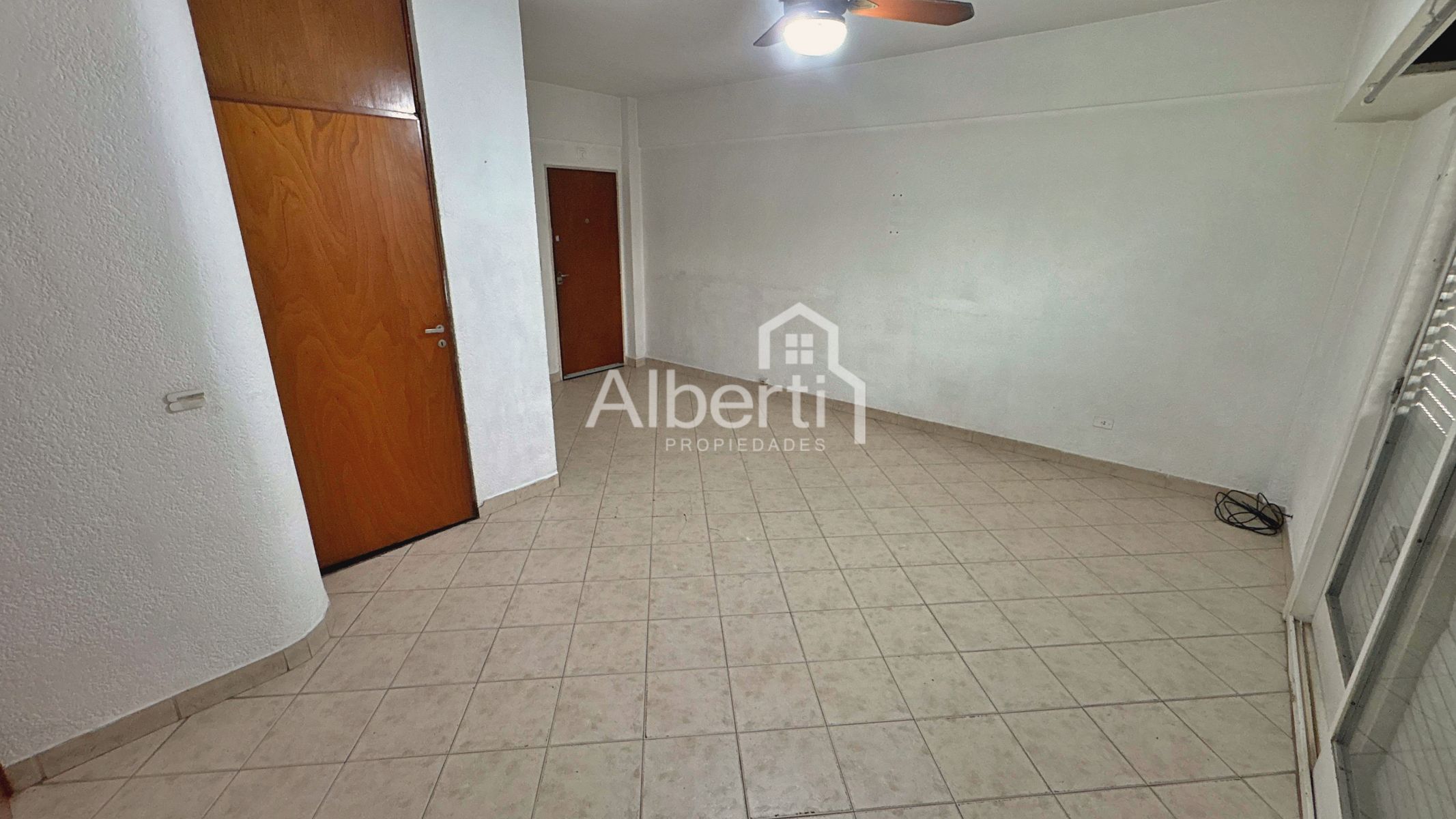 VENTA AMPLIO DEPARTAMENTO 3 AMBIENTES EN HAEDO SUR. - 5