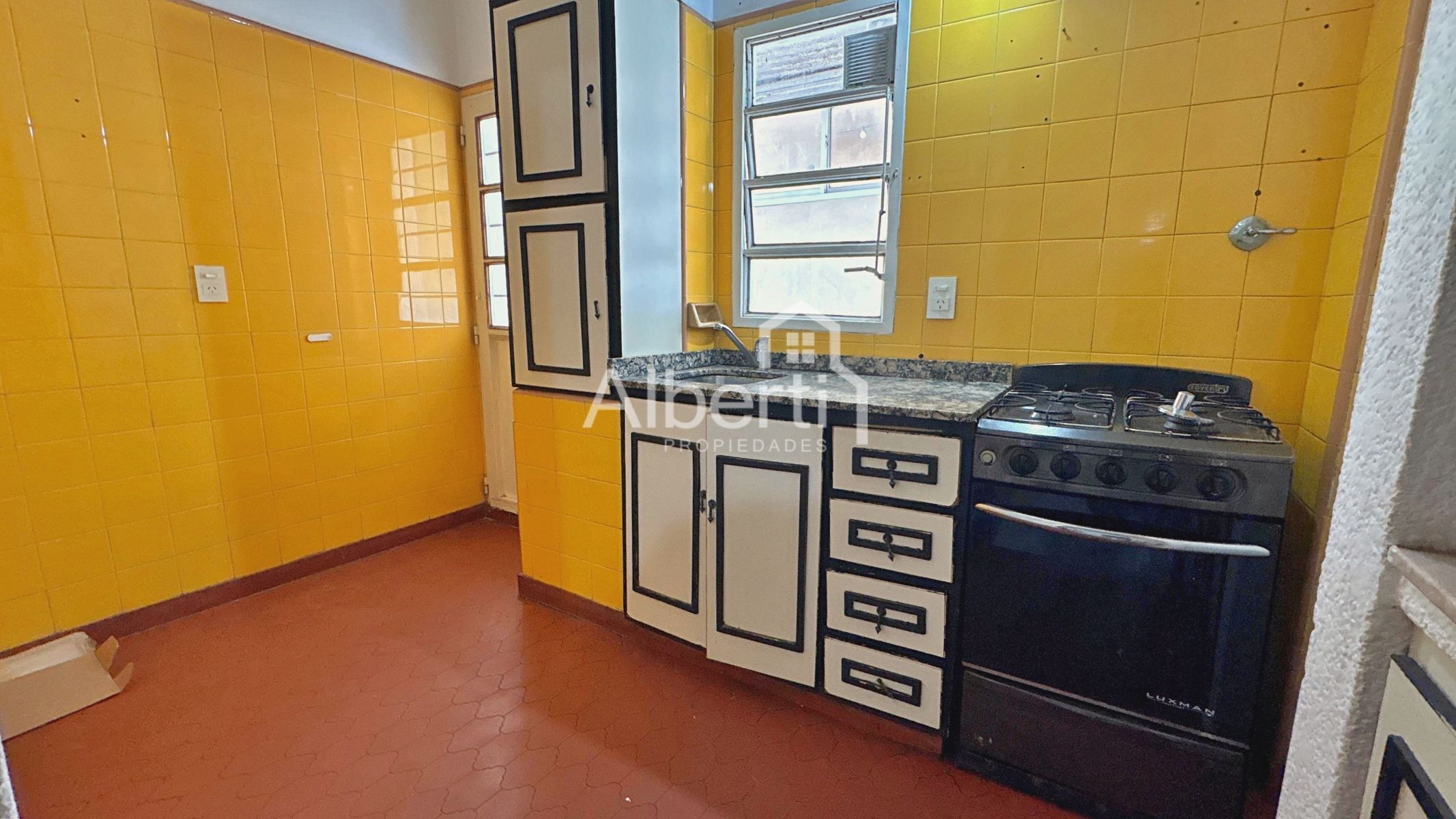 VENTA AMPLIO DEPARTAMENTO 3 AMBIENTES EN HAEDO SUR. - 6
