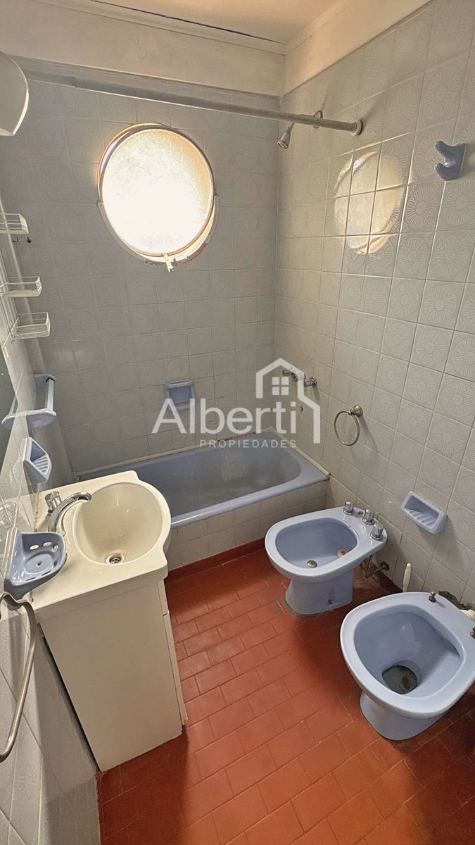 VENTA AMPLIO DEPARTAMENTO 3 AMBIENTES EN HAEDO SUR. - 8