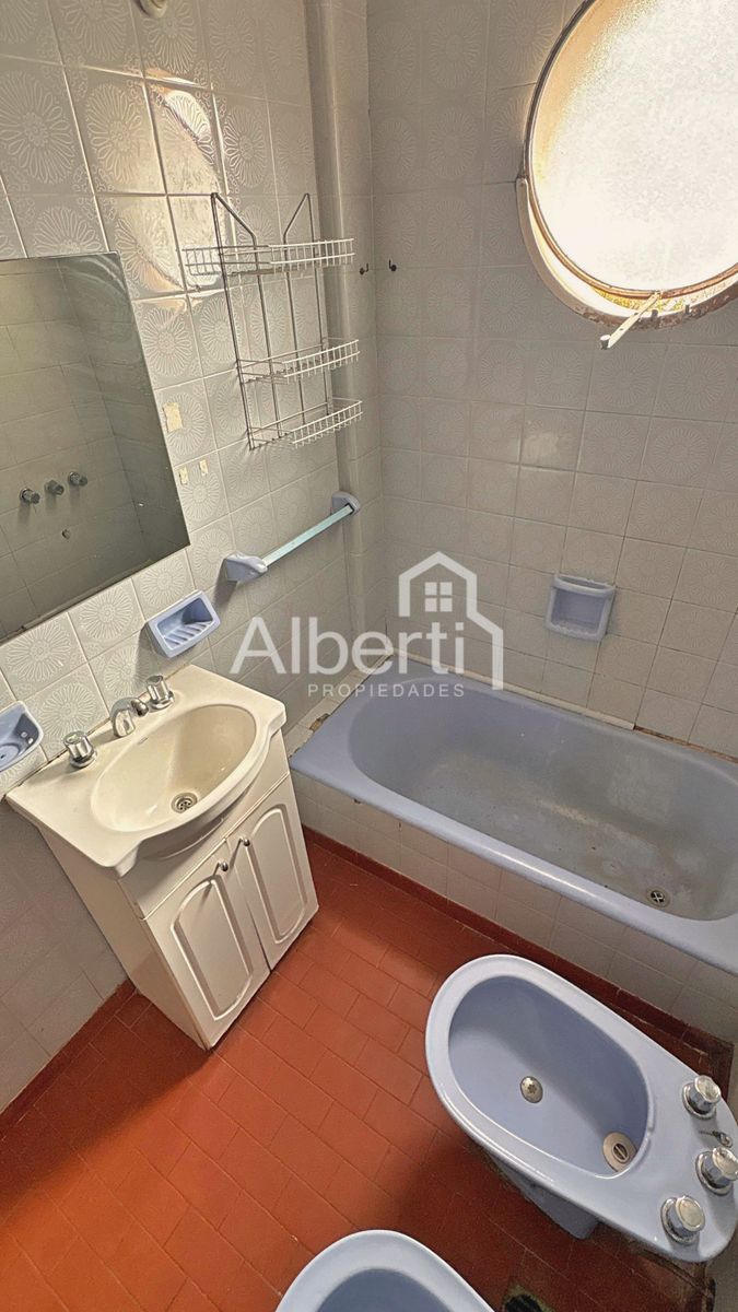 VENTA AMPLIO DEPARTAMENTO 3 AMBIENTES EN HAEDO SUR. - 10