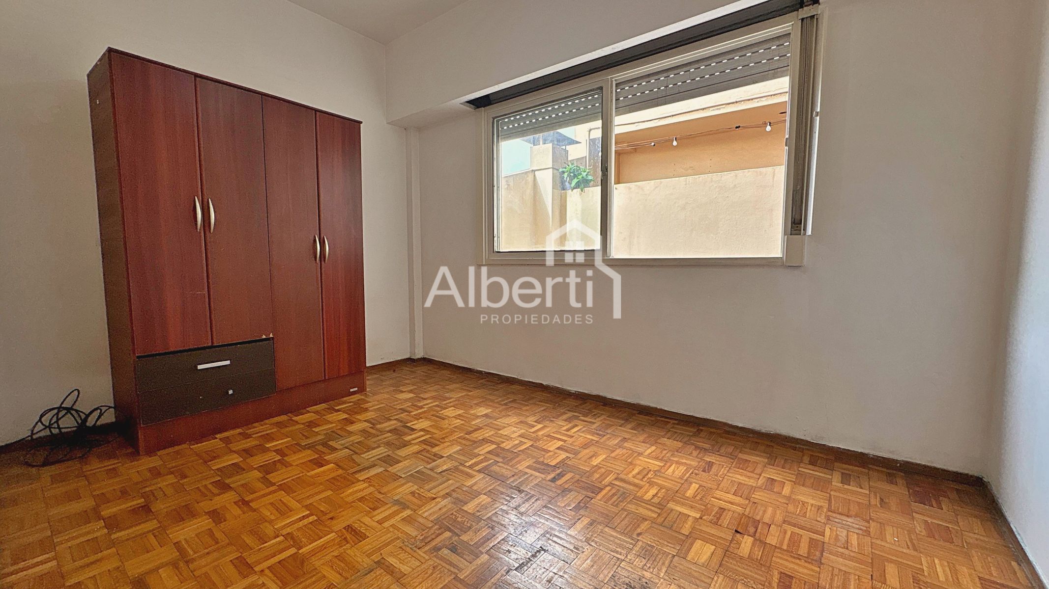 VENTA AMPLIO DEPARTAMENTO 3 AMBIENTES EN HAEDO SUR. - 11