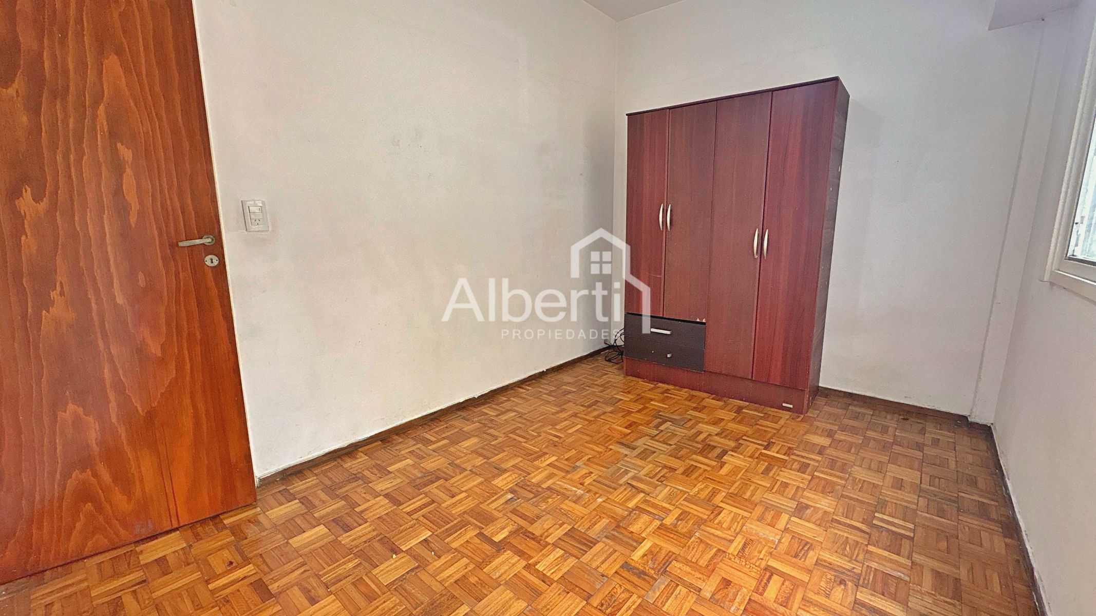 VENTA AMPLIO DEPARTAMENTO 3 AMBIENTES EN HAEDO SUR. - 12