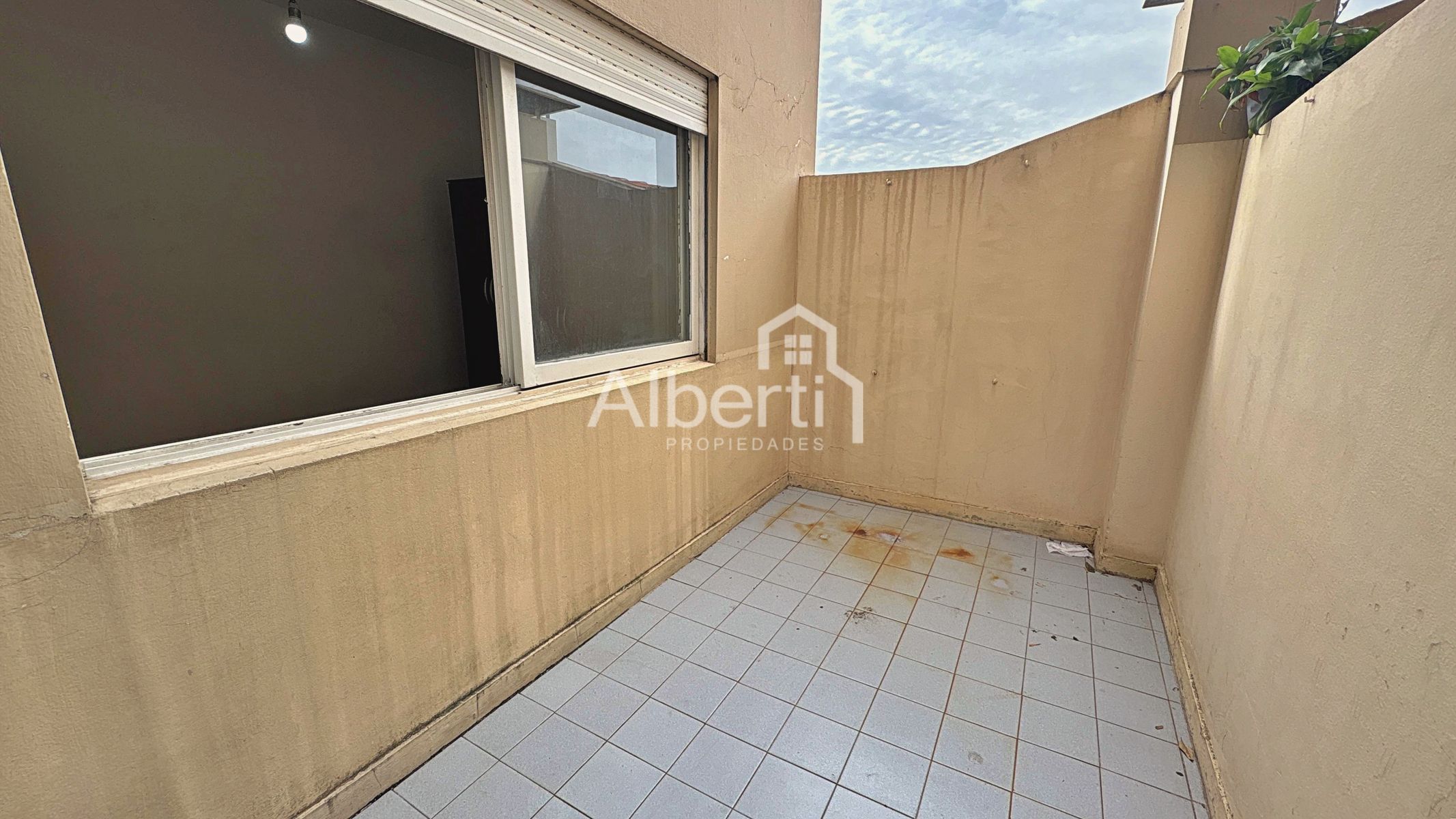 VENTA AMPLIO DEPARTAMENTO 3 AMBIENTES EN HAEDO SUR. - 15