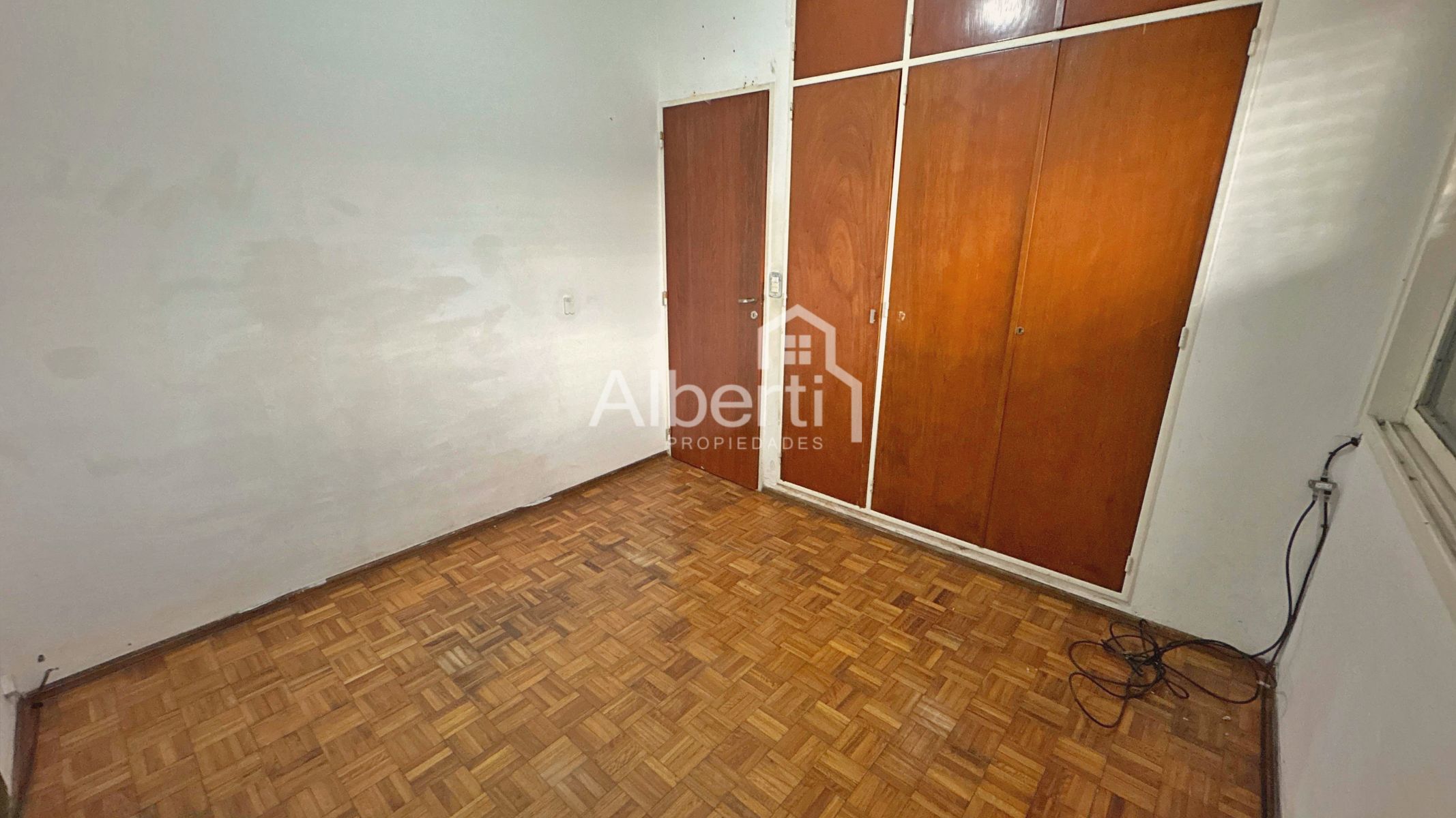 VENTA AMPLIO DEPARTAMENTO 3 AMBIENTES EN HAEDO SUR. - 21