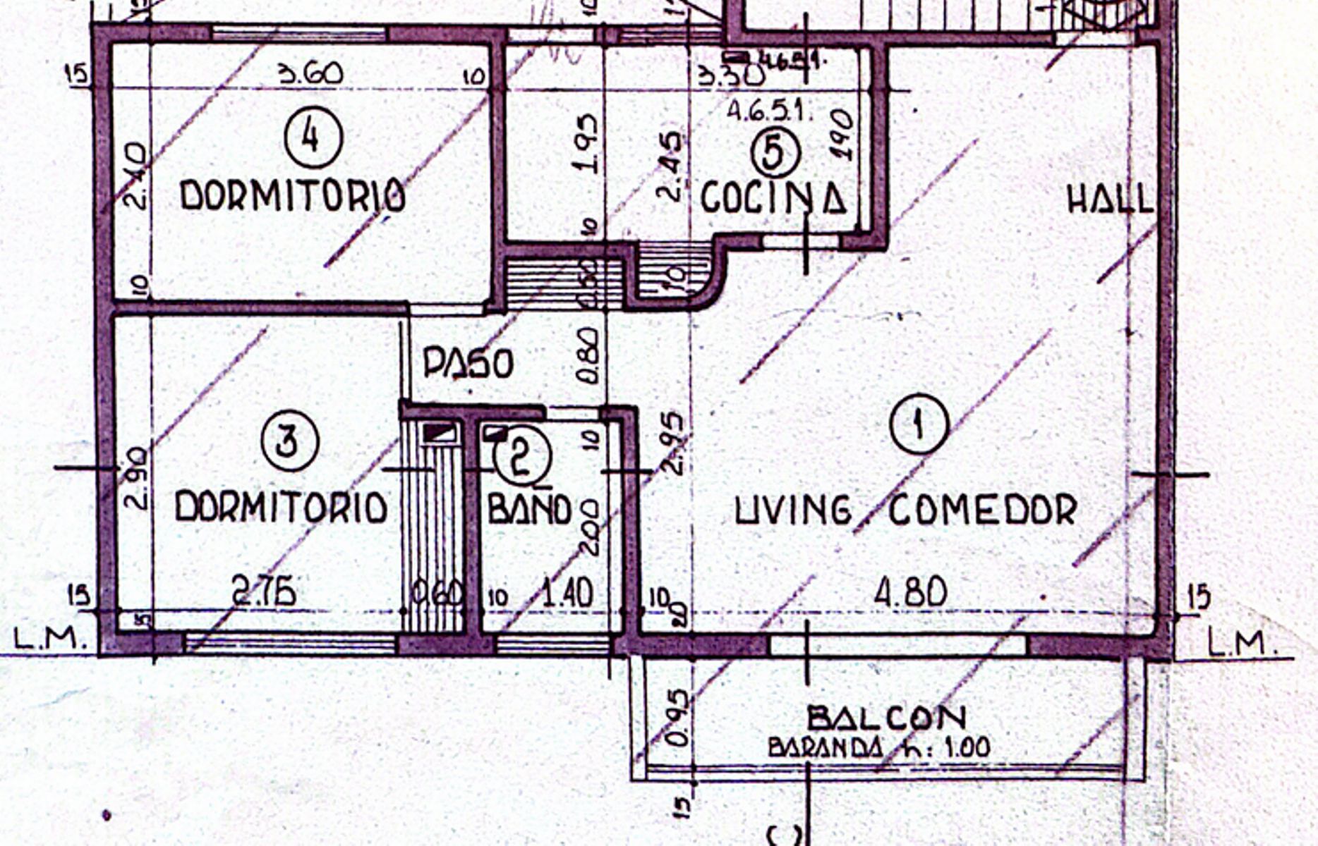 VENTA AMPLIO DEPARTAMENTO 3 AMBIENTES EN HAEDO SUR. - 25